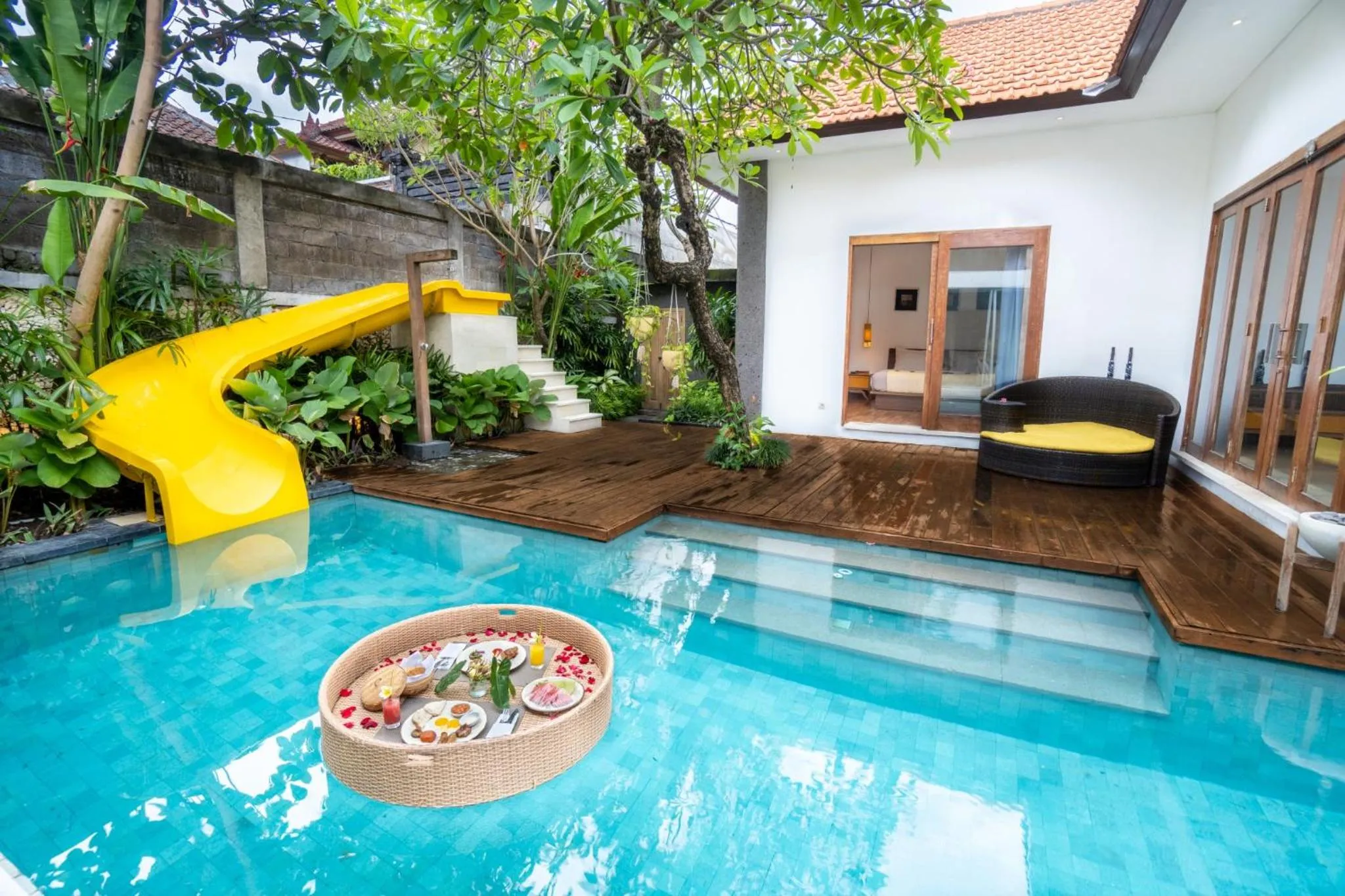 Swimming pool in La Mira Villa Seminyak by Ini Vie Hospitality