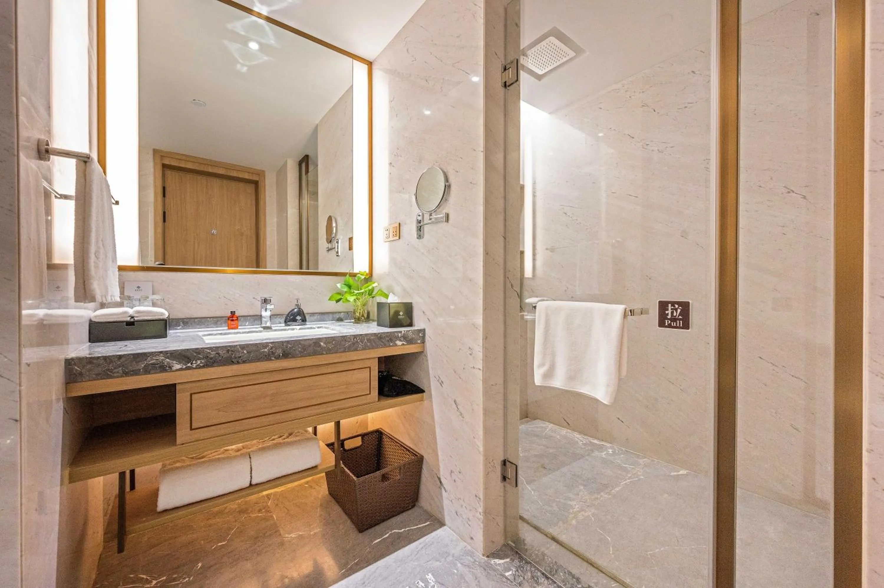 King Room in Nanan Ao Sheng Yi Hao Hotel