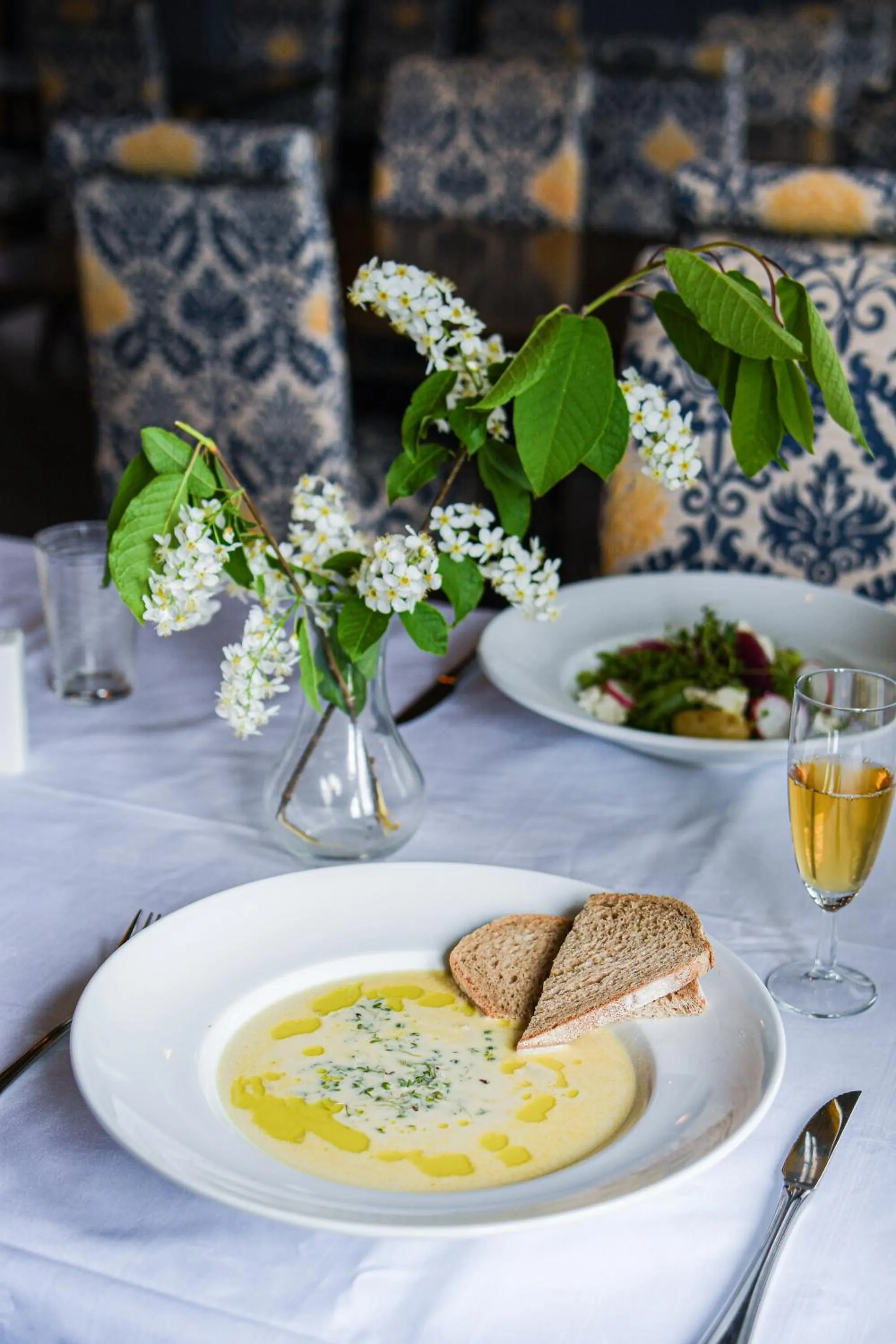 Food and drinks in Rundhaug Gjestegard