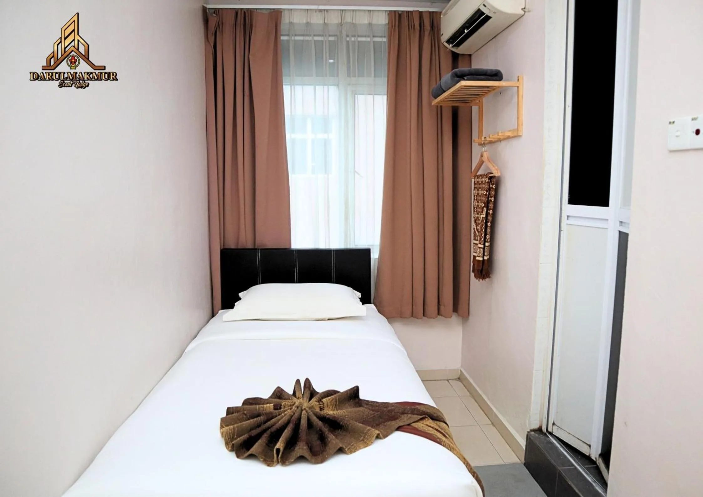 Bedroom, Bed in DarulMakmur Scout Lodge