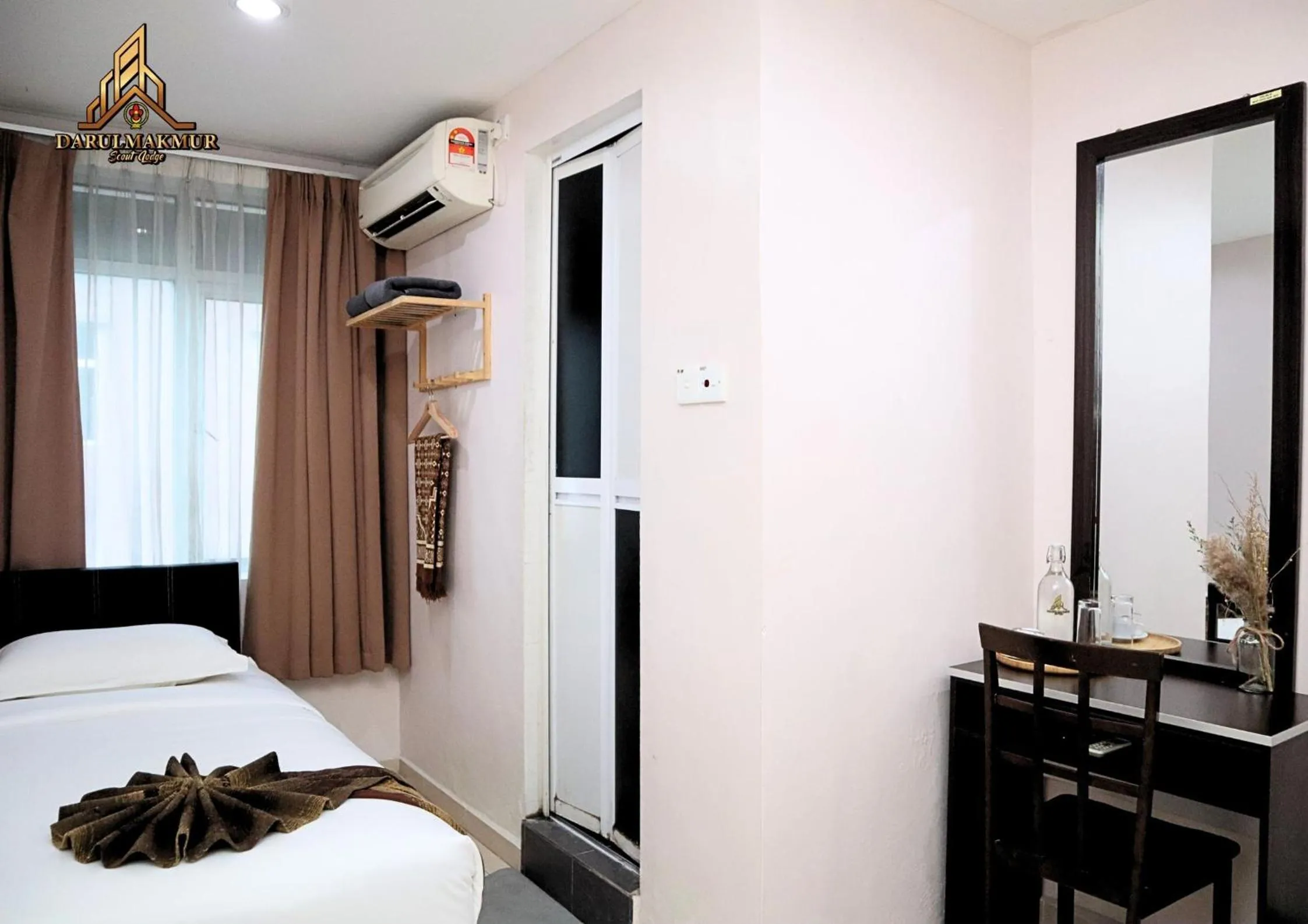 Bed in DarulMakmur Scout Lodge