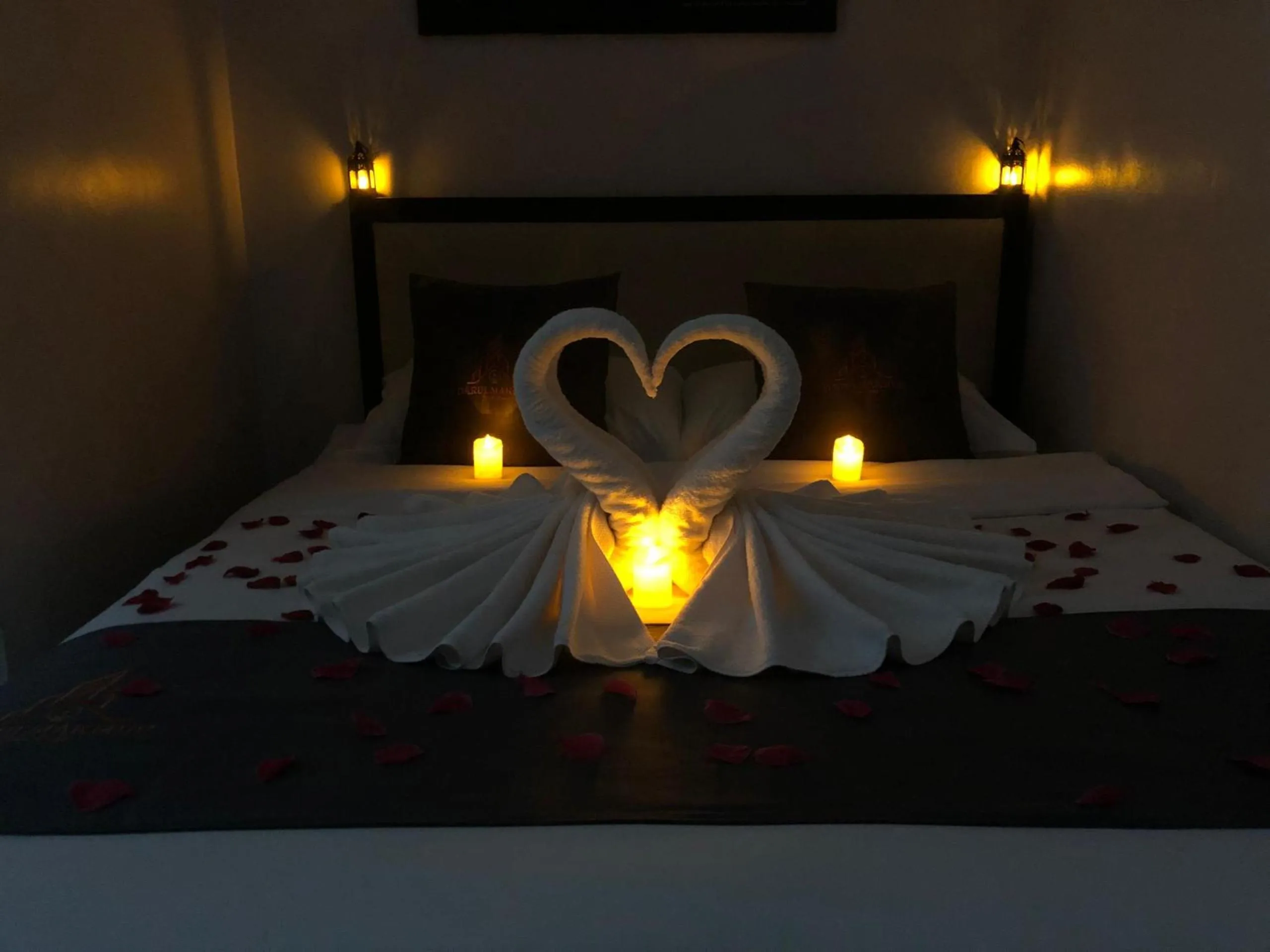 Bed in DarulMakmur Scout Lodge