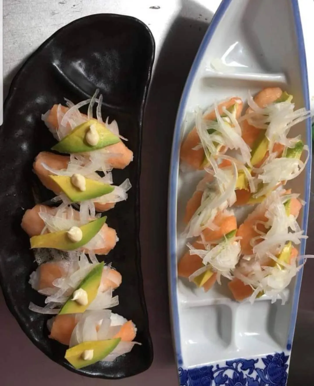 Restaurant/places to eat in White Summerville Tourist Inn