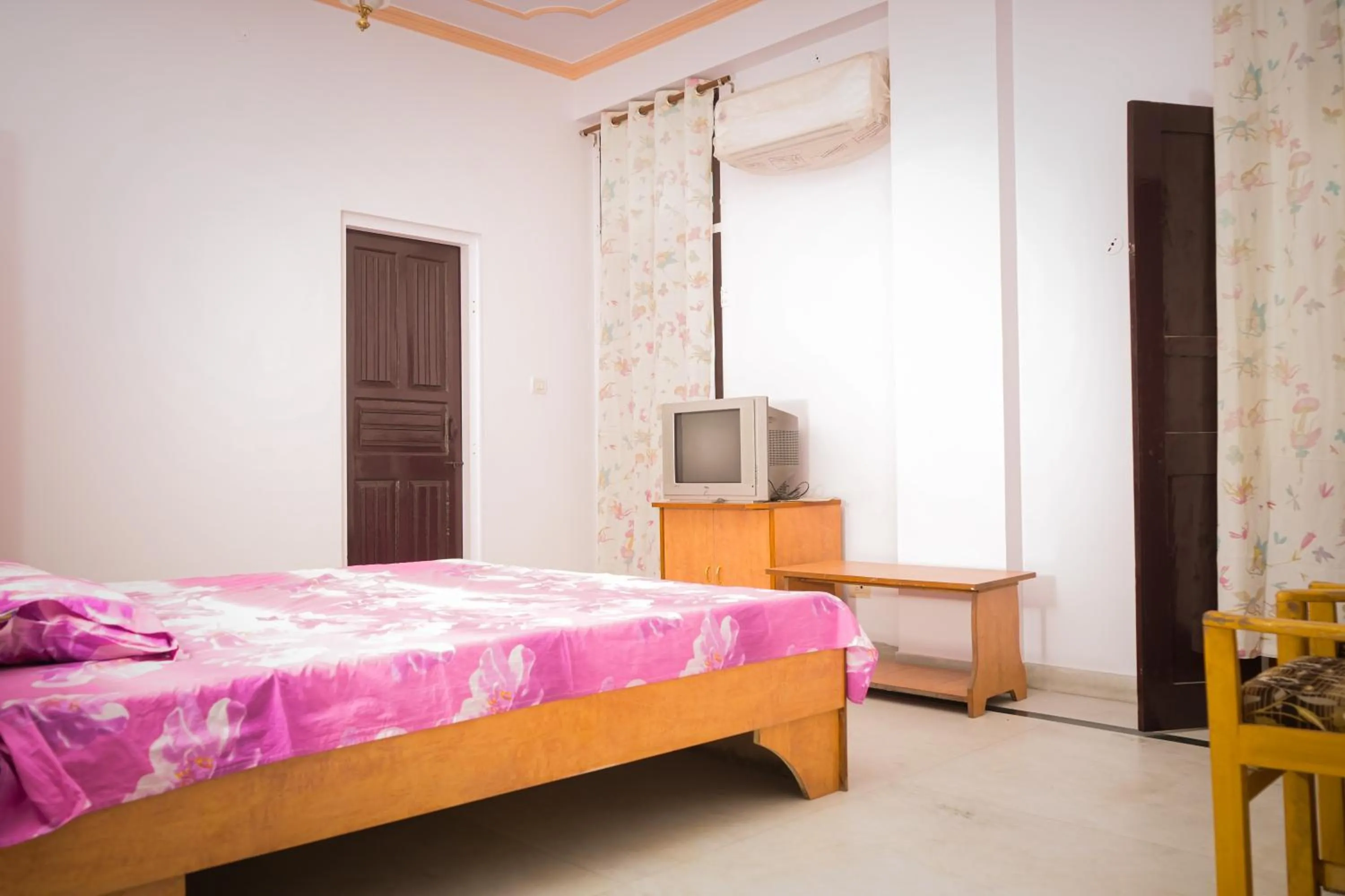 Hotel Karni Niwas