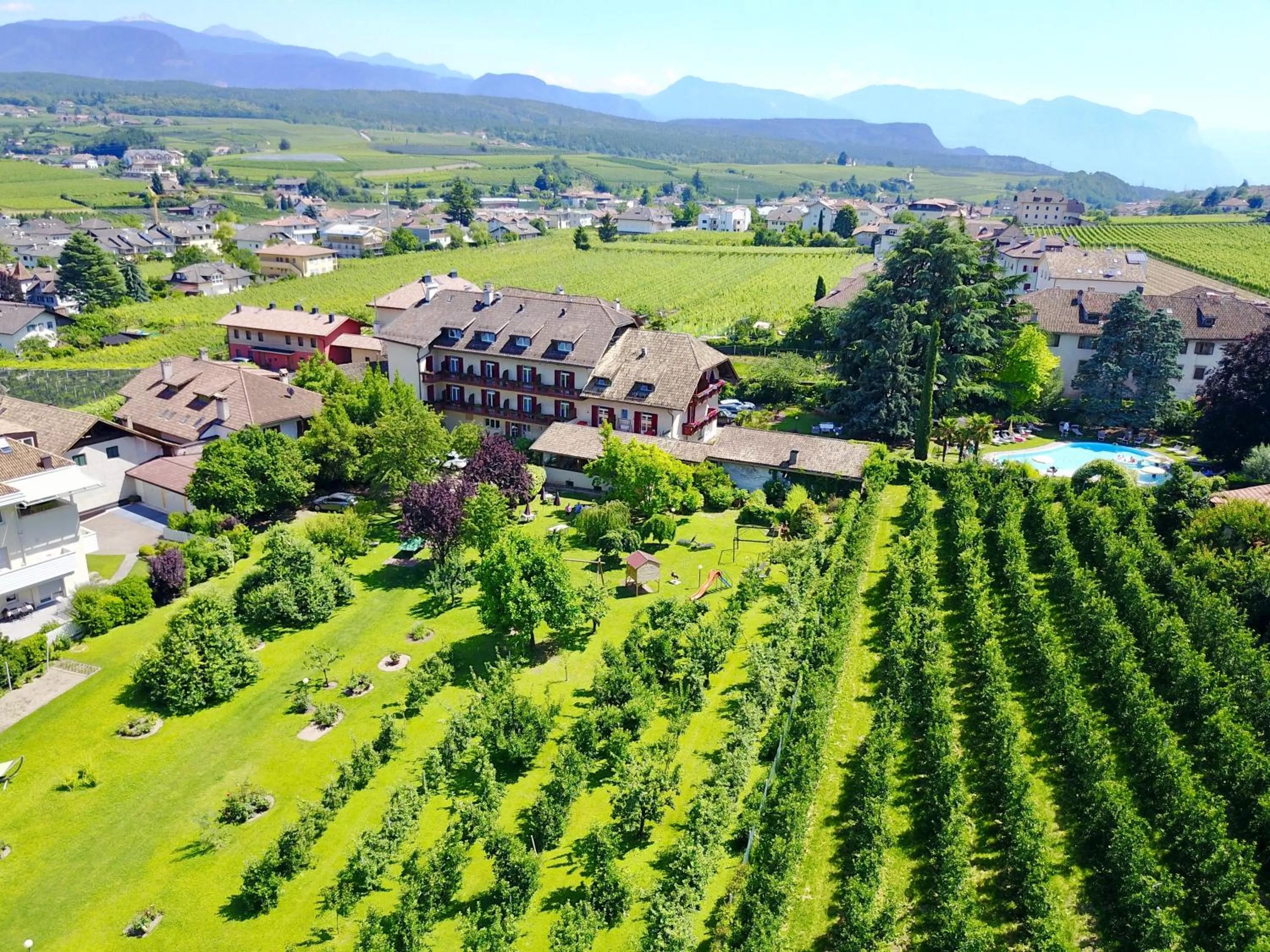 Bird's eye view in Angerburg Blumenhotel