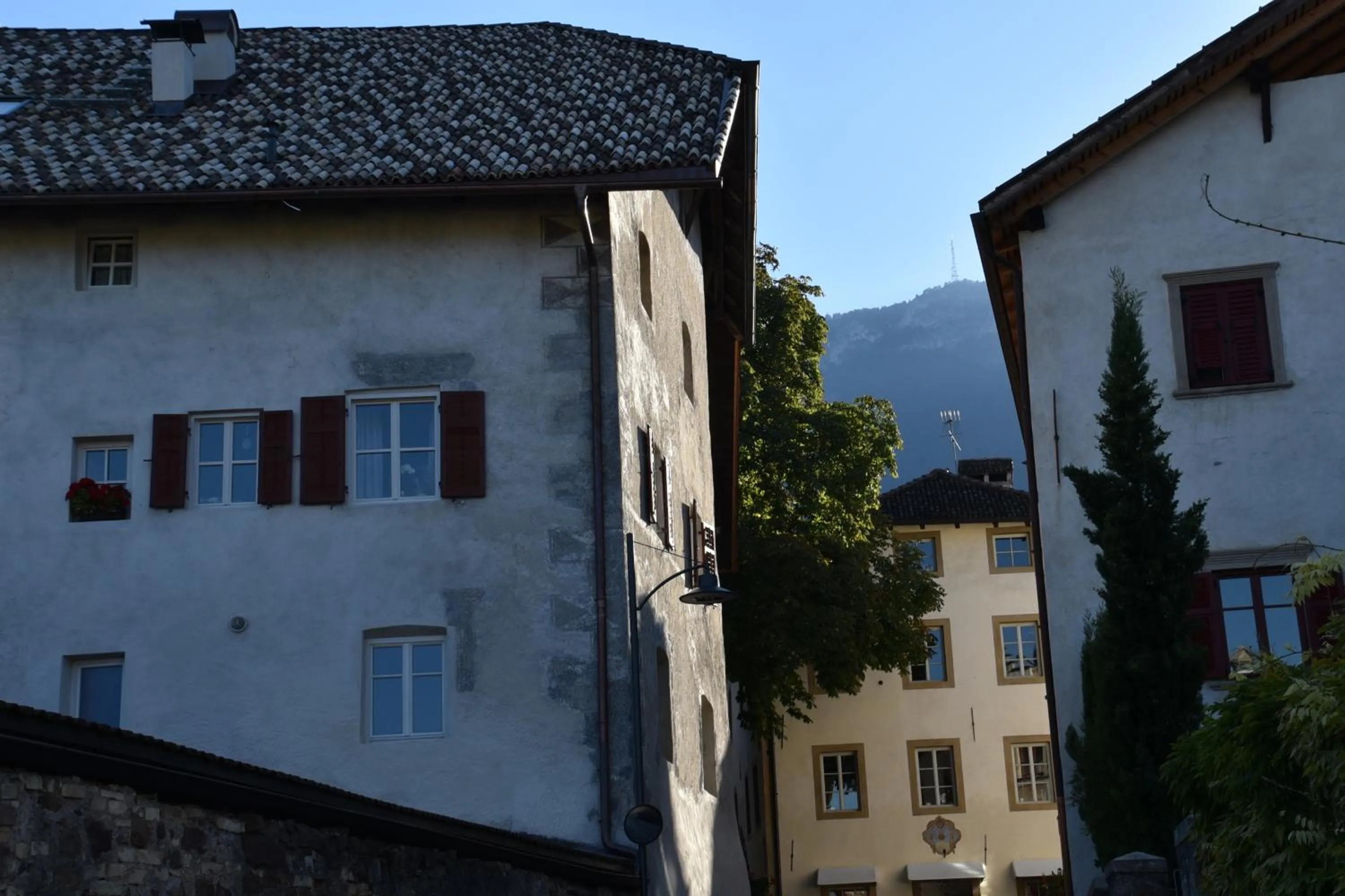 Property building in Angerburg Blumenhotel