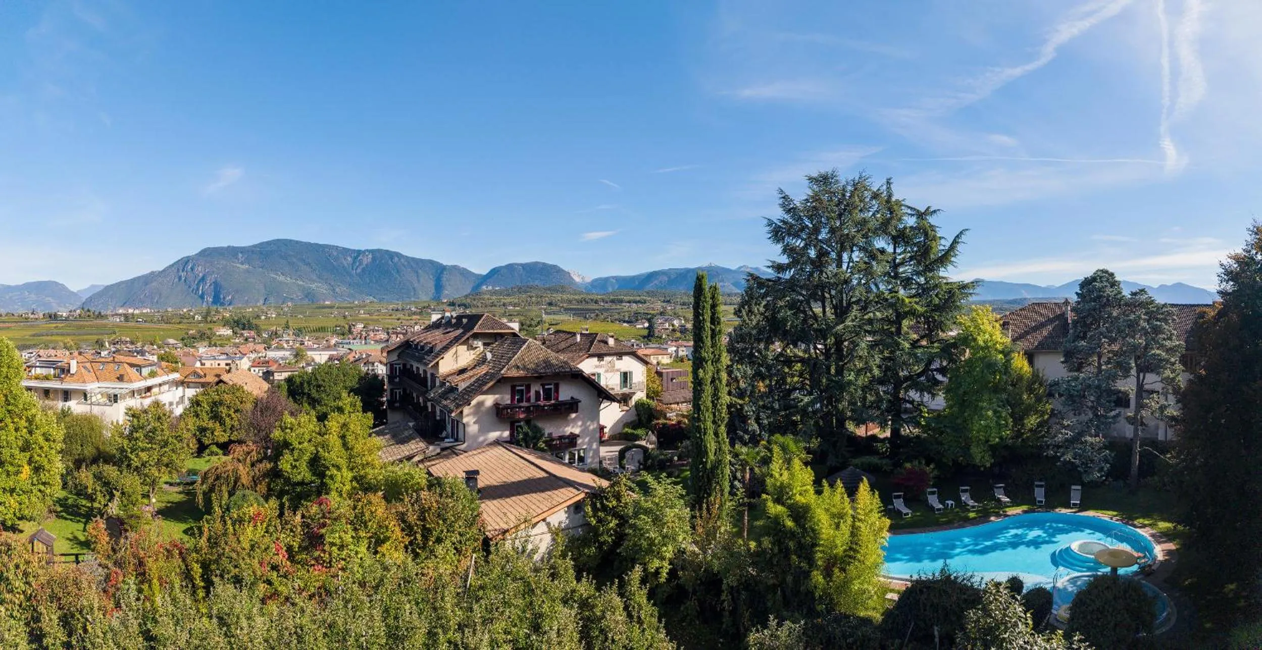 Property building in Angerburg Blumenhotel