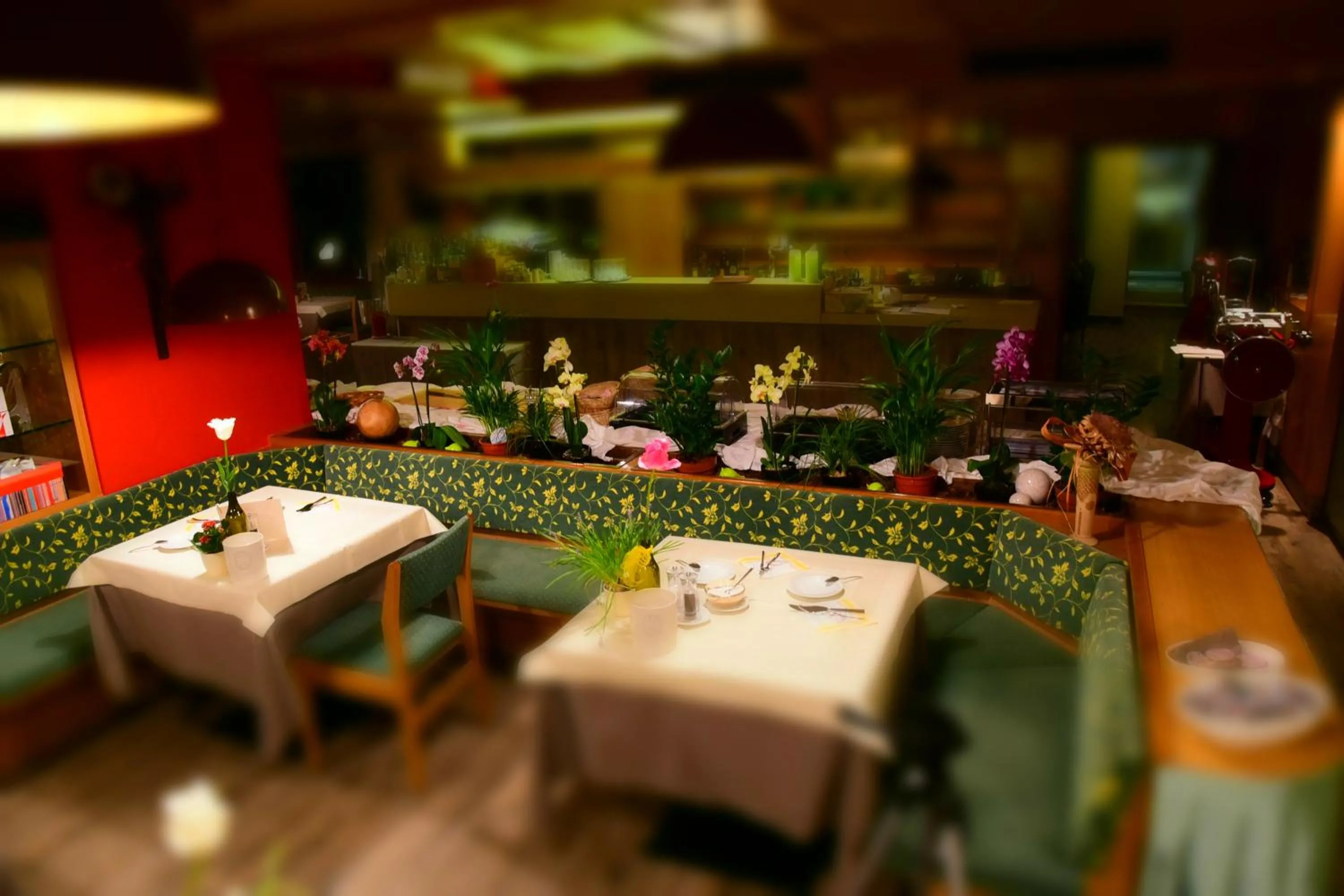 Restaurant/places to eat in Angerburg Blumenhotel