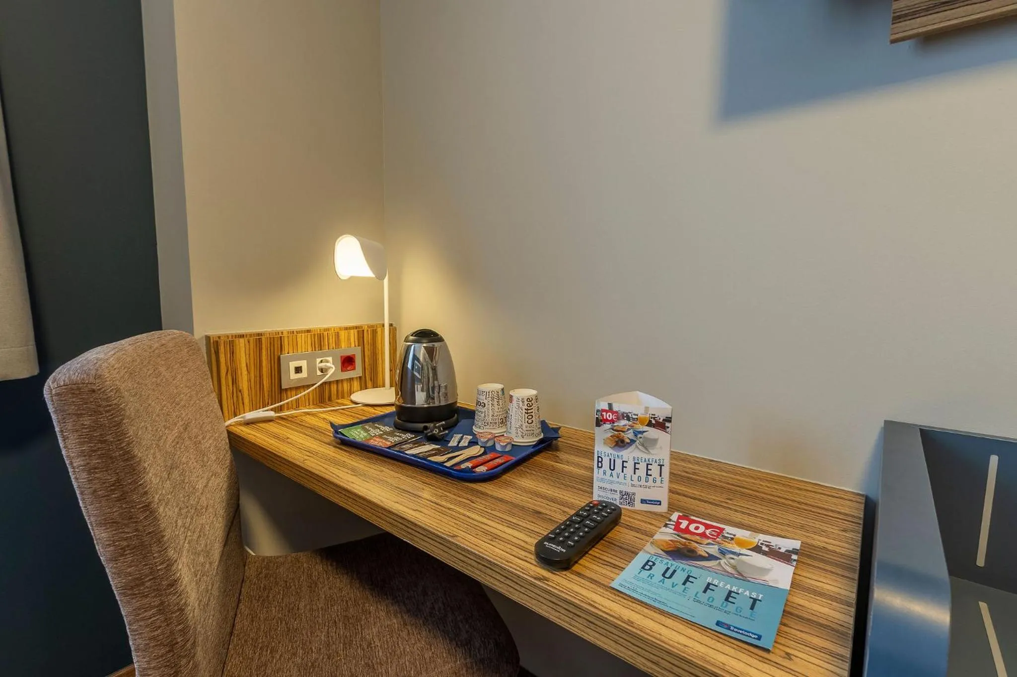 Bedroom in Travelodge Barcelona Poblenou