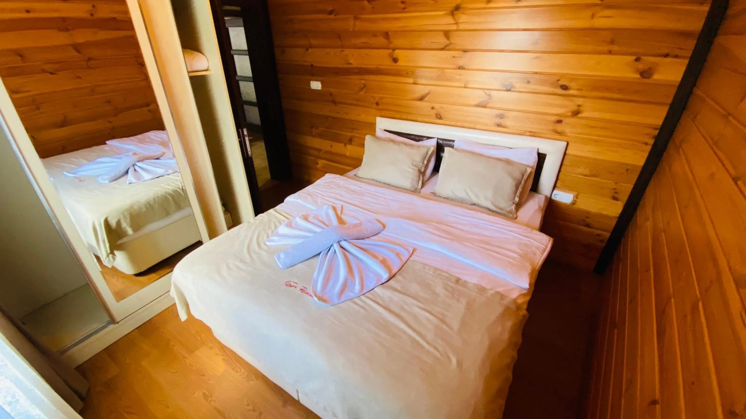 Bed in Kaya Residence