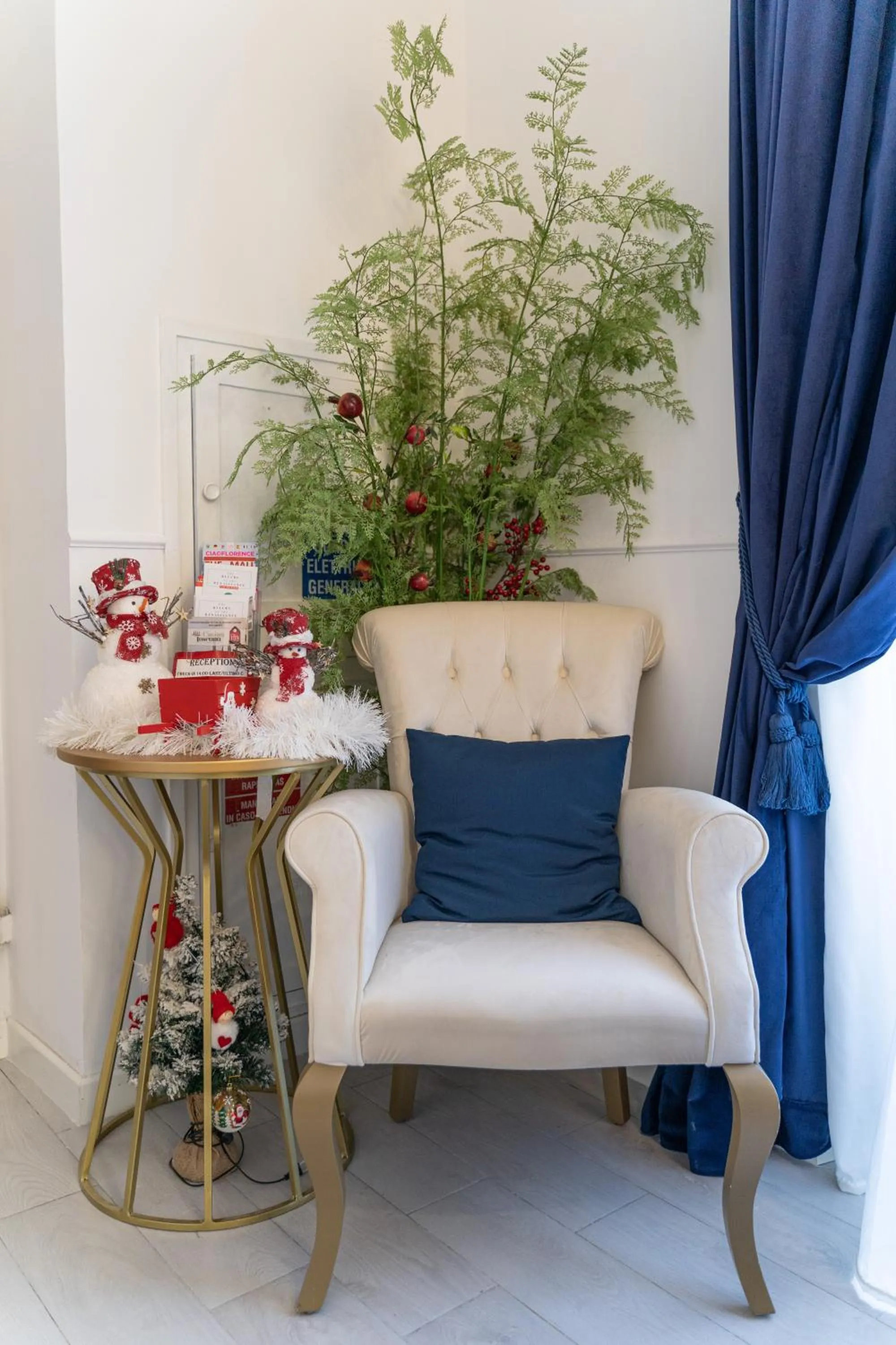 Decorative detail in B&B La Residenza di Michelangelo