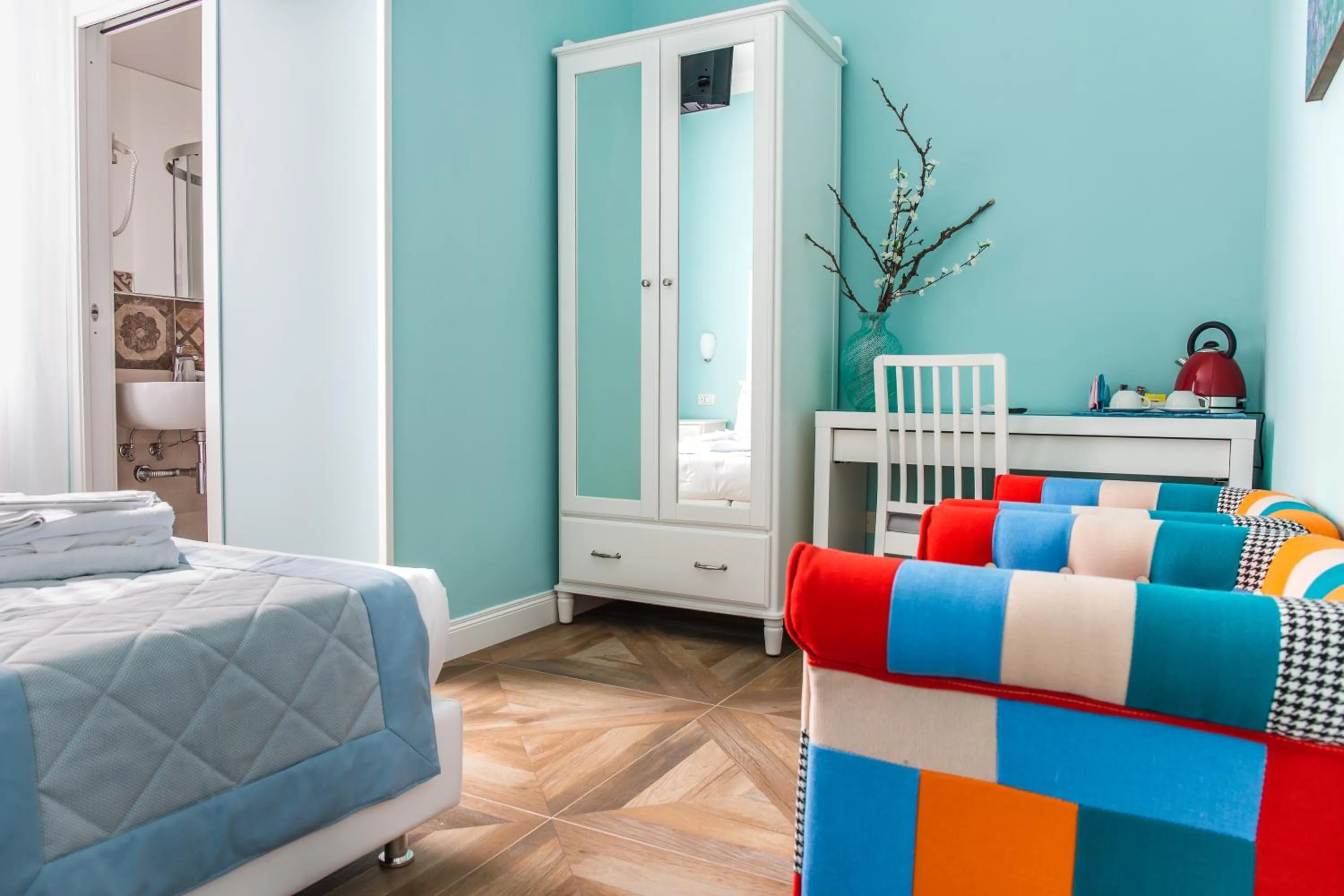 Decorative detail, Bed in B&B La Residenza di Michelangelo