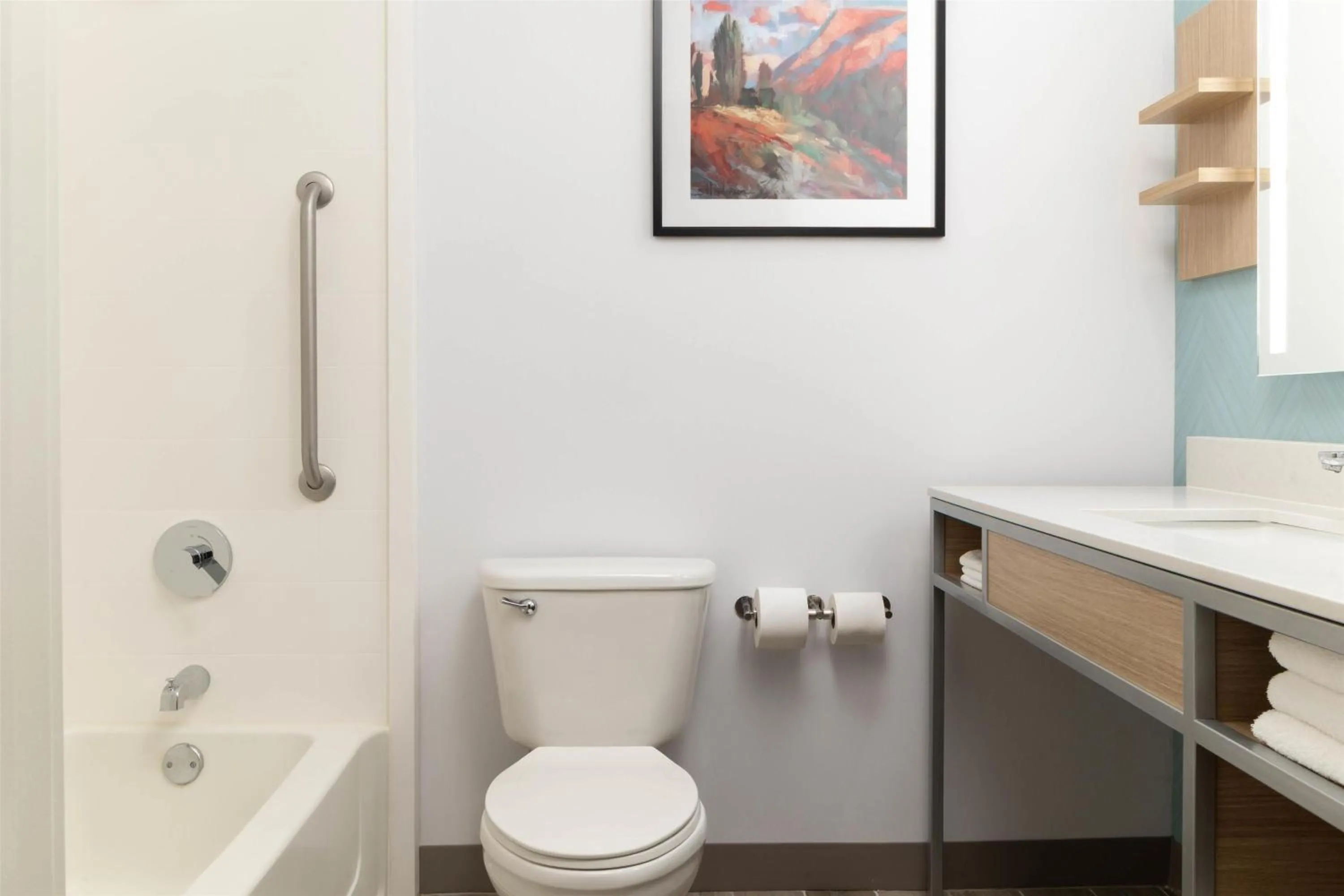 Bathroom in Hilton Garden Inn Ontario Rancho Cucamonga