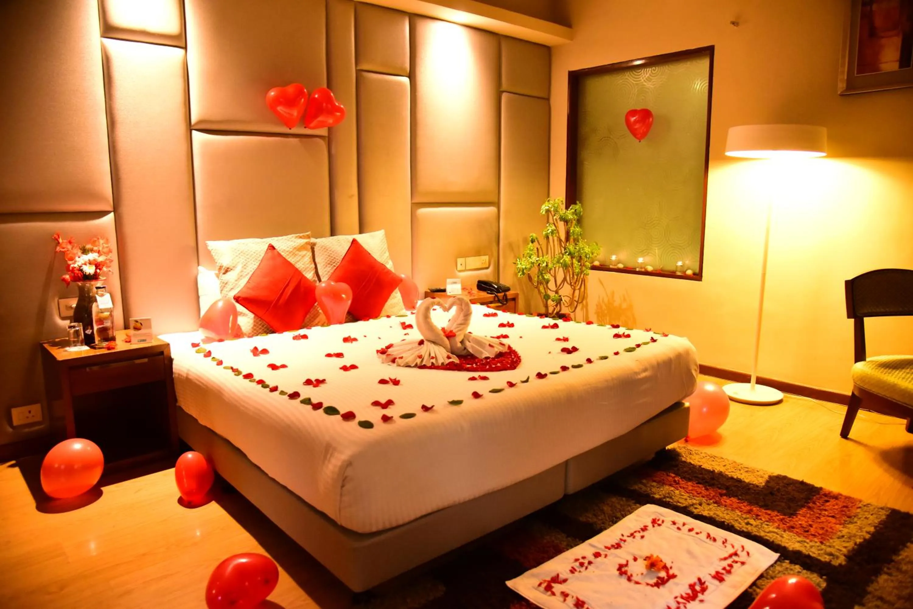 Bed in Sinclairs Retreat Ooty