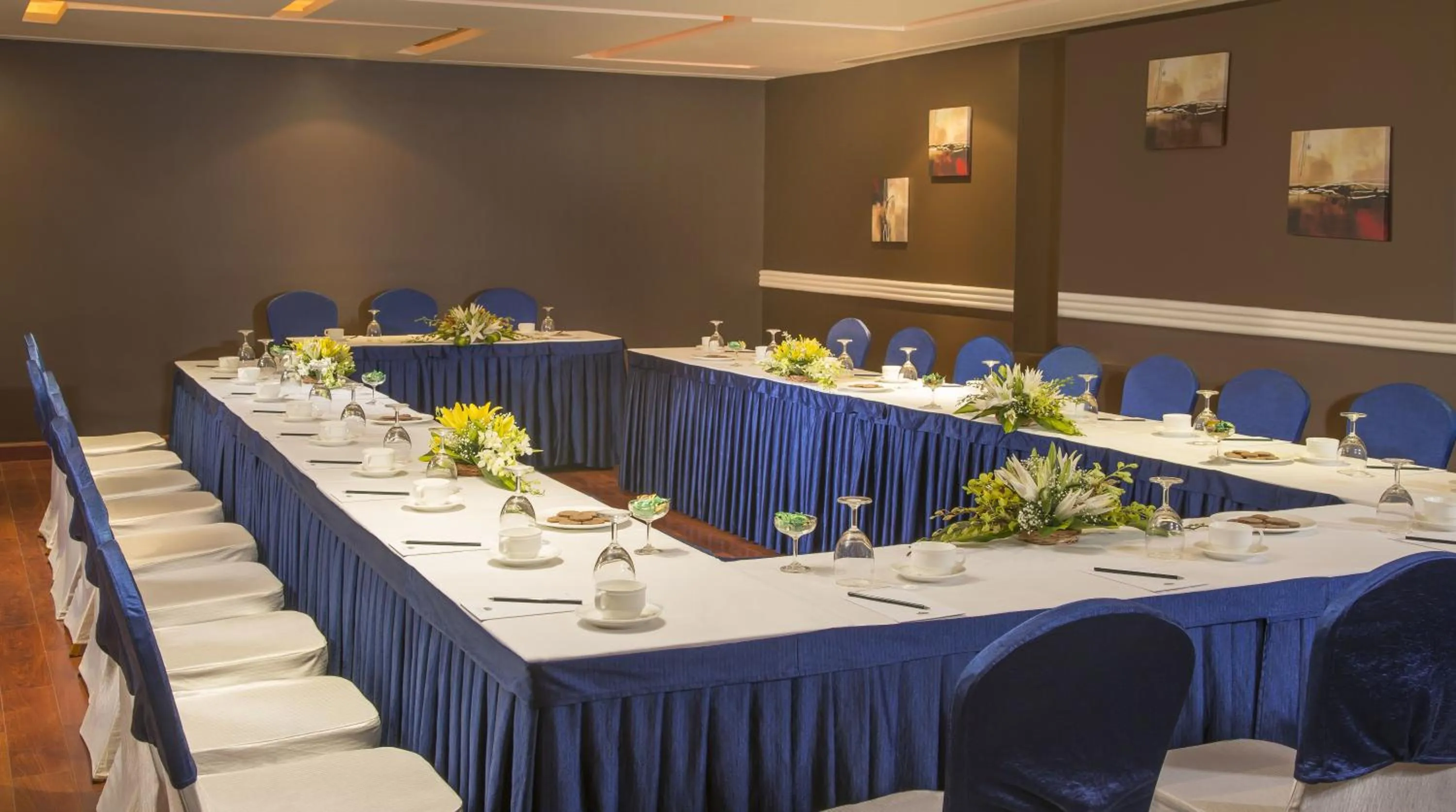 Banquet/Function facilities in Mysore County Retreat