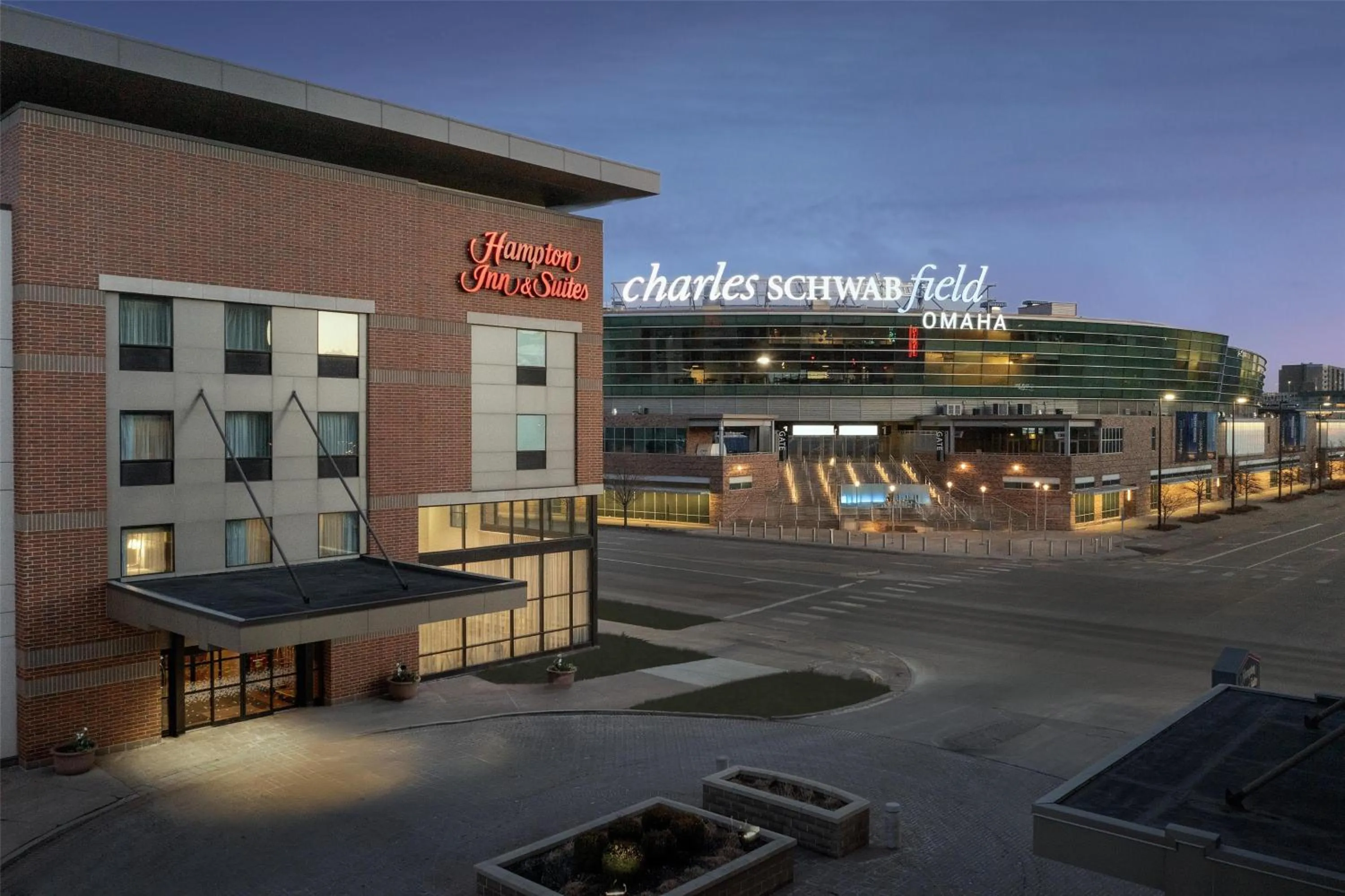 Property building in Hampton Inn & Suites Omaha-Downtown