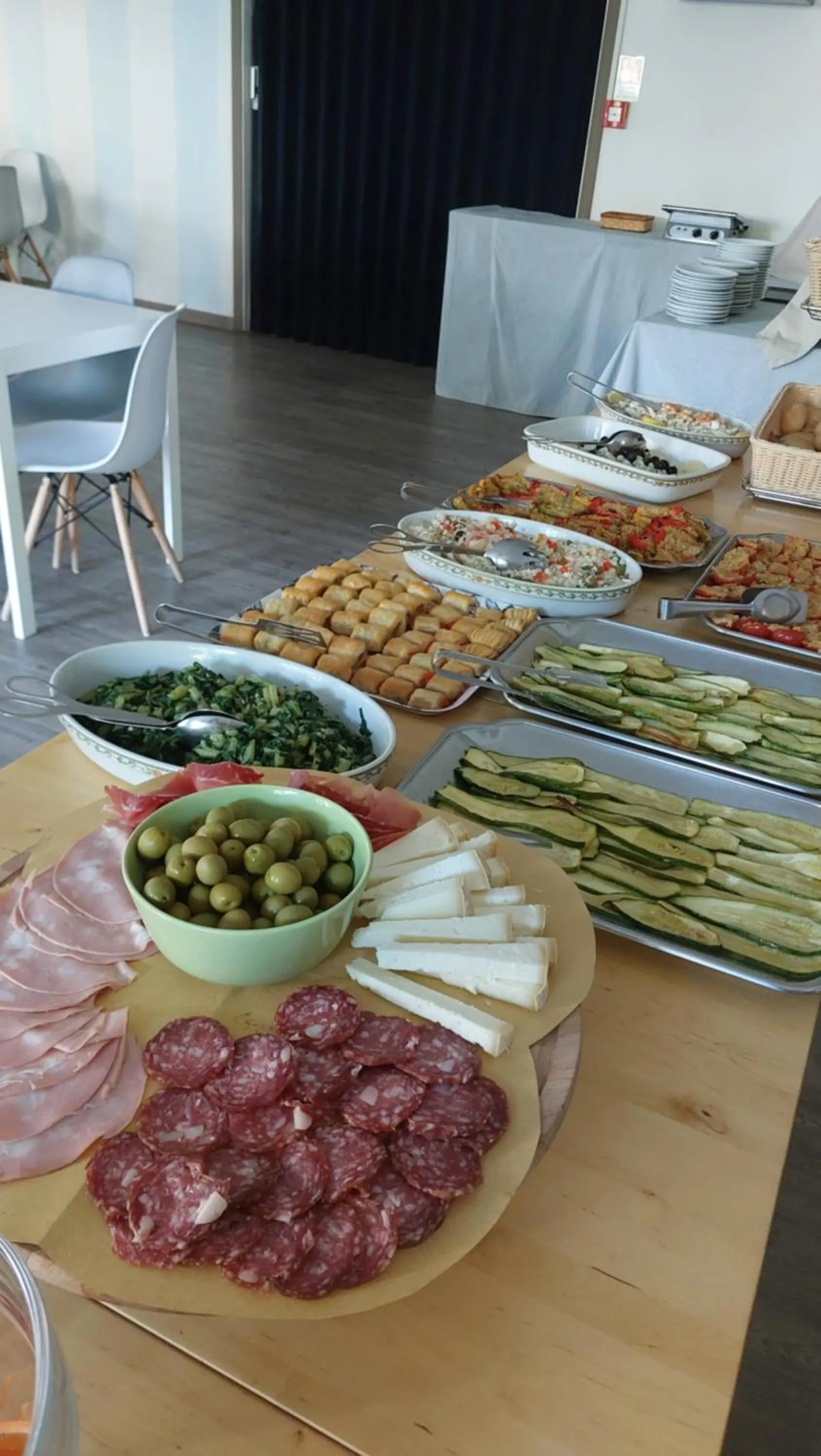 Restaurant/places to eat in Hotel Arlecchino Riccione