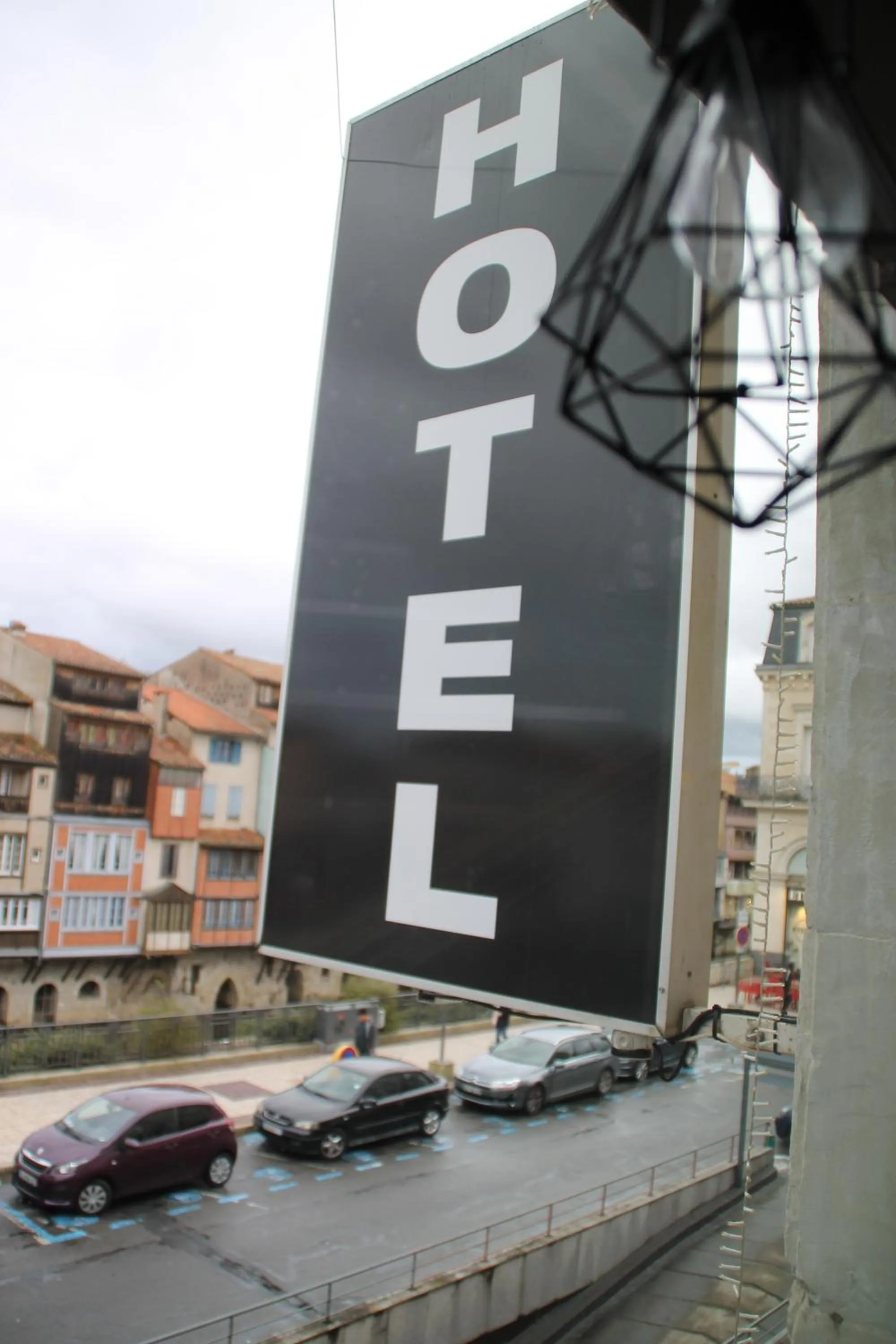 City view in Hôtel Rivière