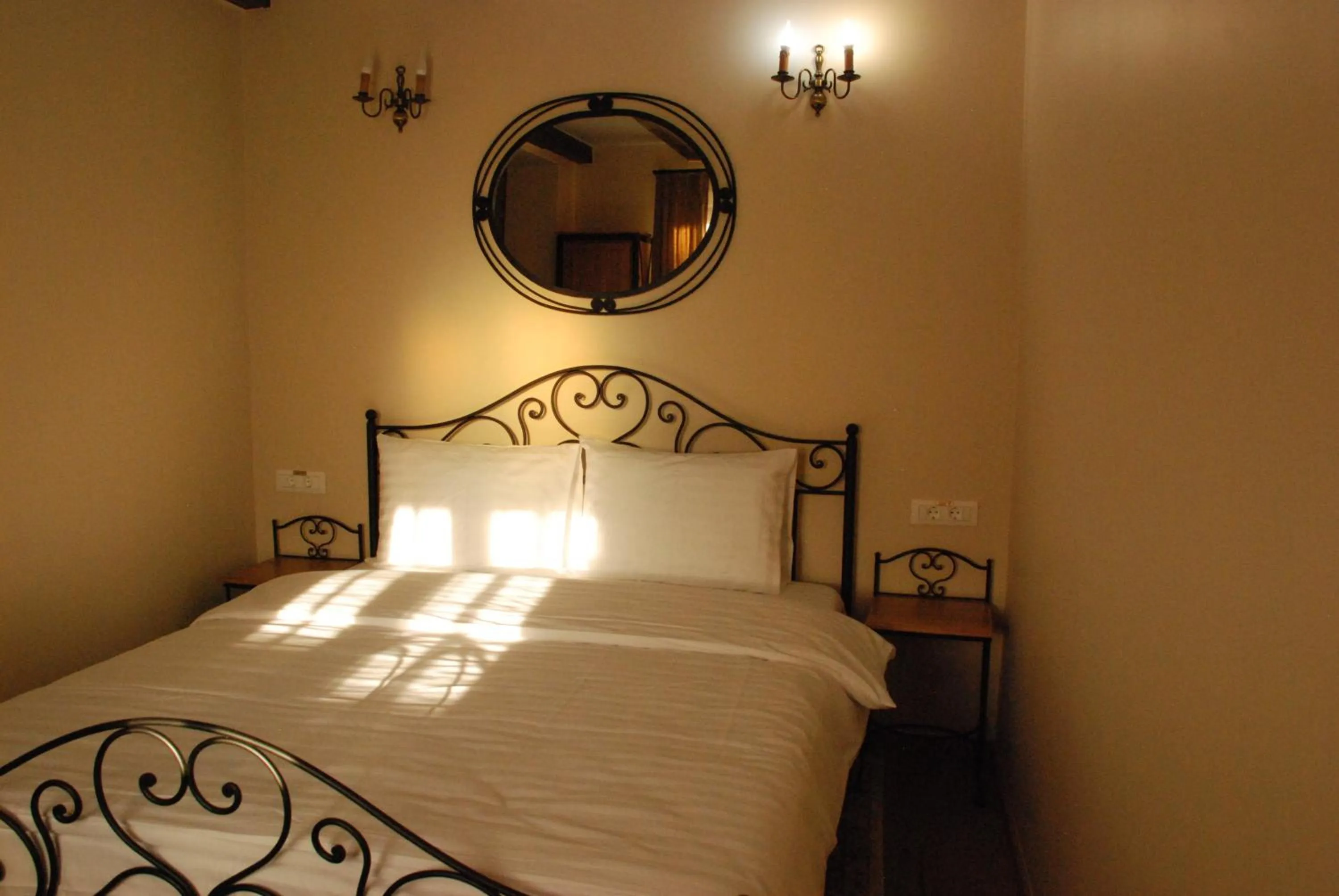 Bed in Casa Gotica Residence