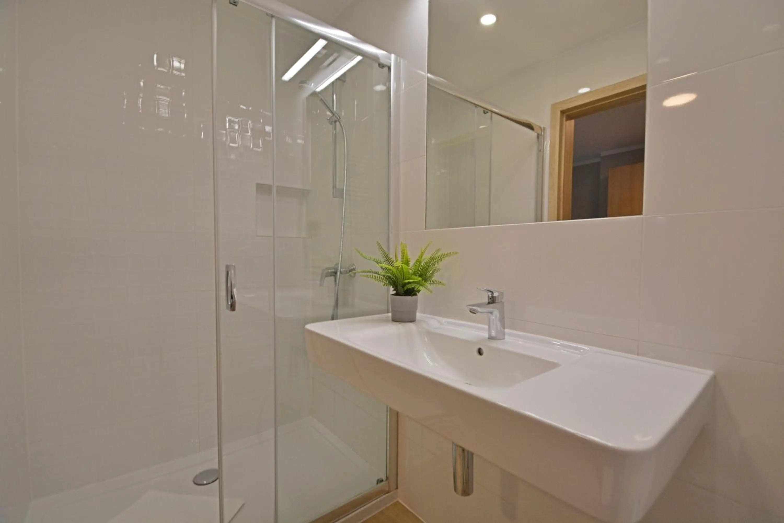 Bathroom in Osiedle Cesarskie Apartamenty - Parking - Apartamenty Bryza