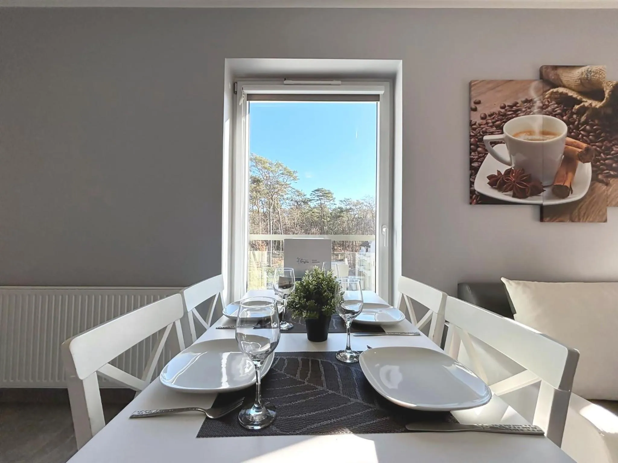 Kitchen or kitchenette in Osiedle Cesarskie Apartamenty - Parking - Apartamenty Bryza