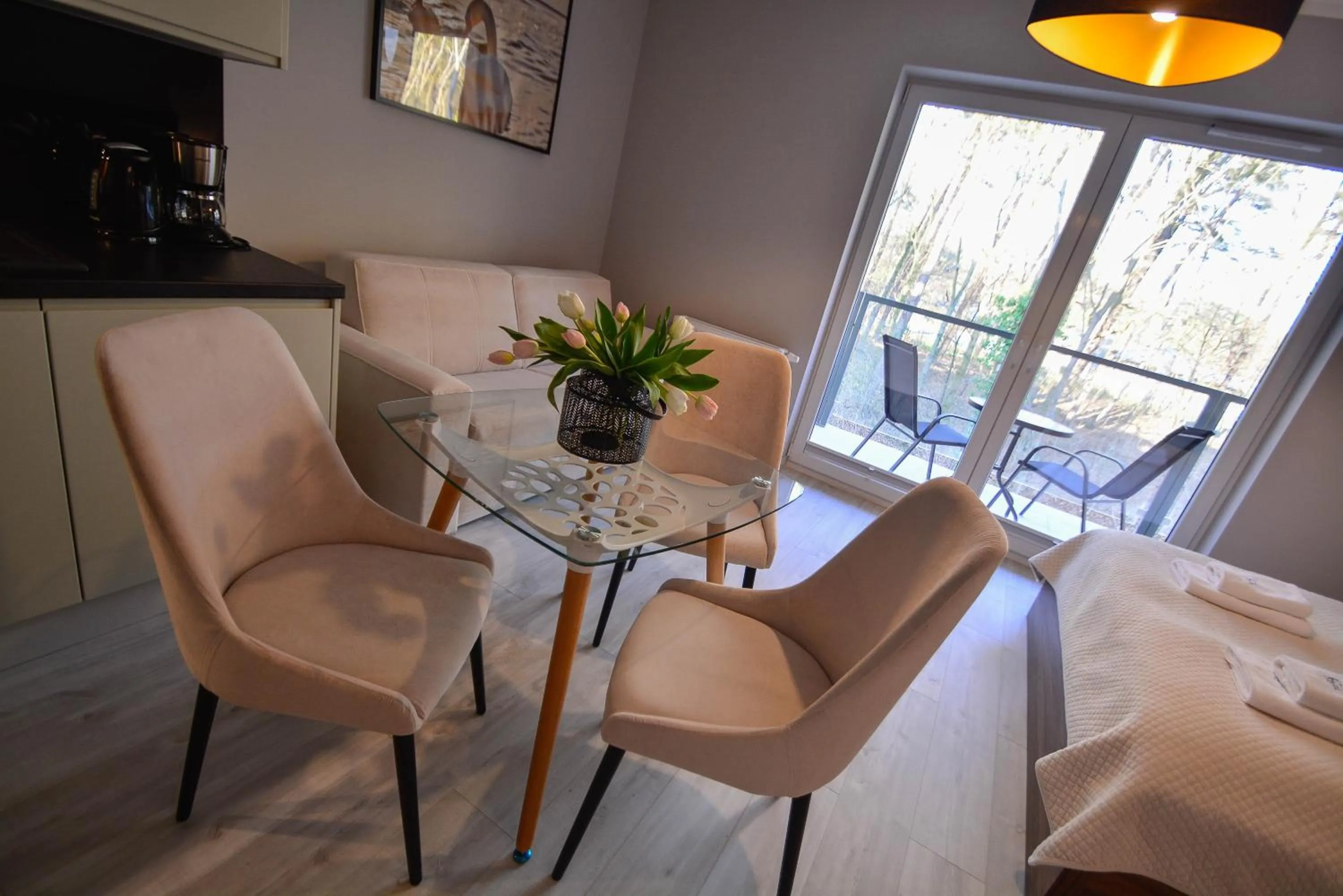 Bed in Osiedle Cesarskie Apartamenty - Parking - Apartamenty Bryza