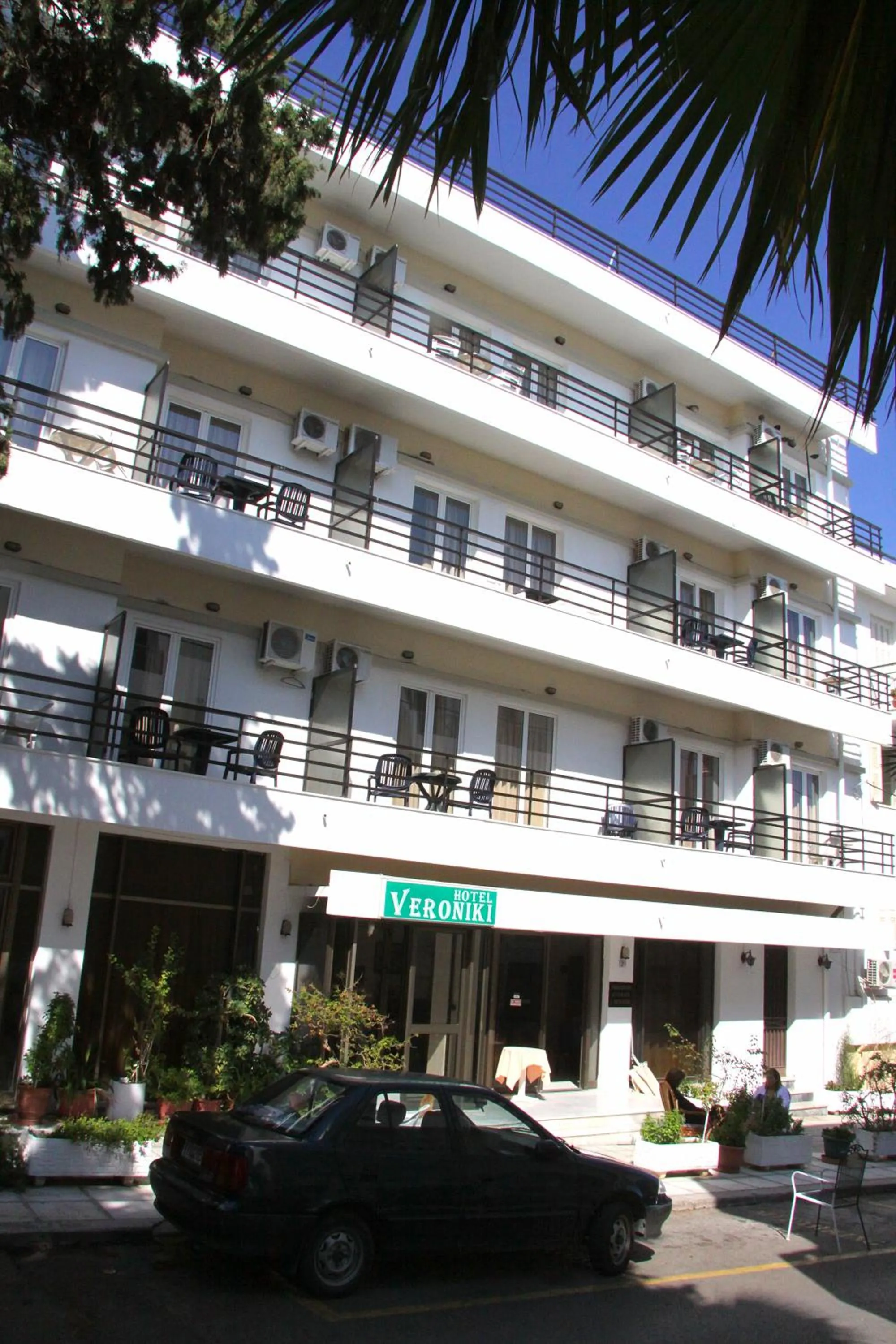 Facade/entrance in Veroniki Hotel