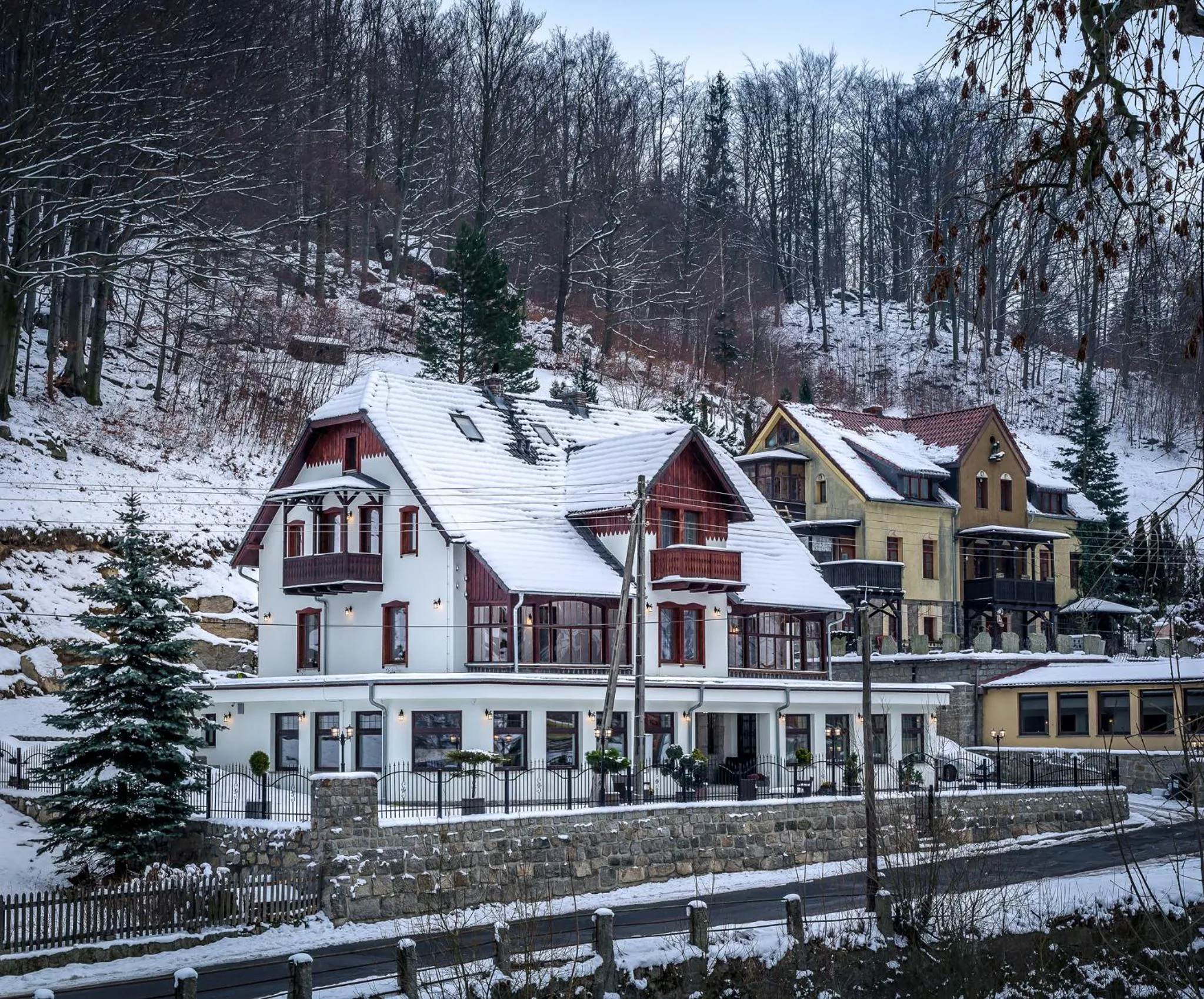 Property building in Jagniatkowa Koliba