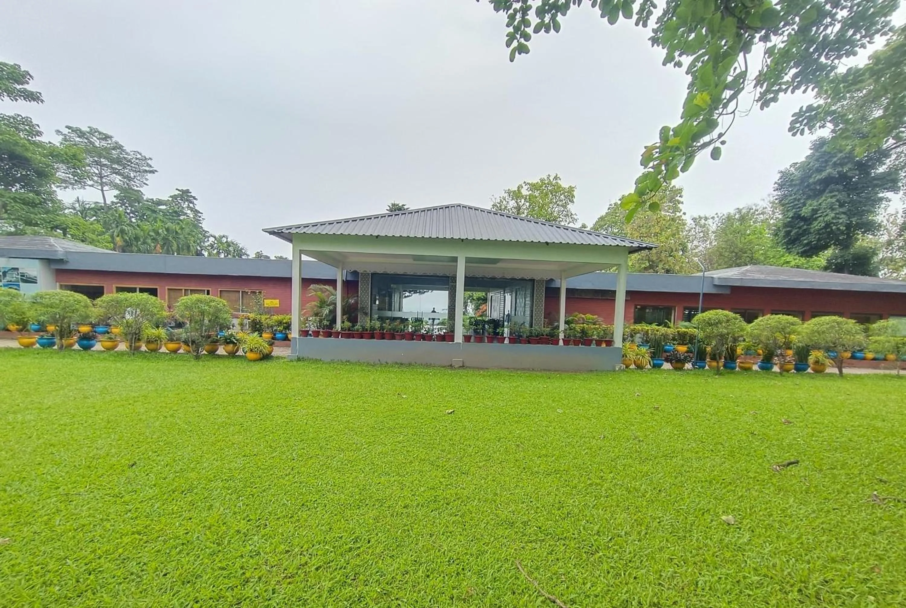 Property building in Sinclairs Retreat Dooars, Chalsa