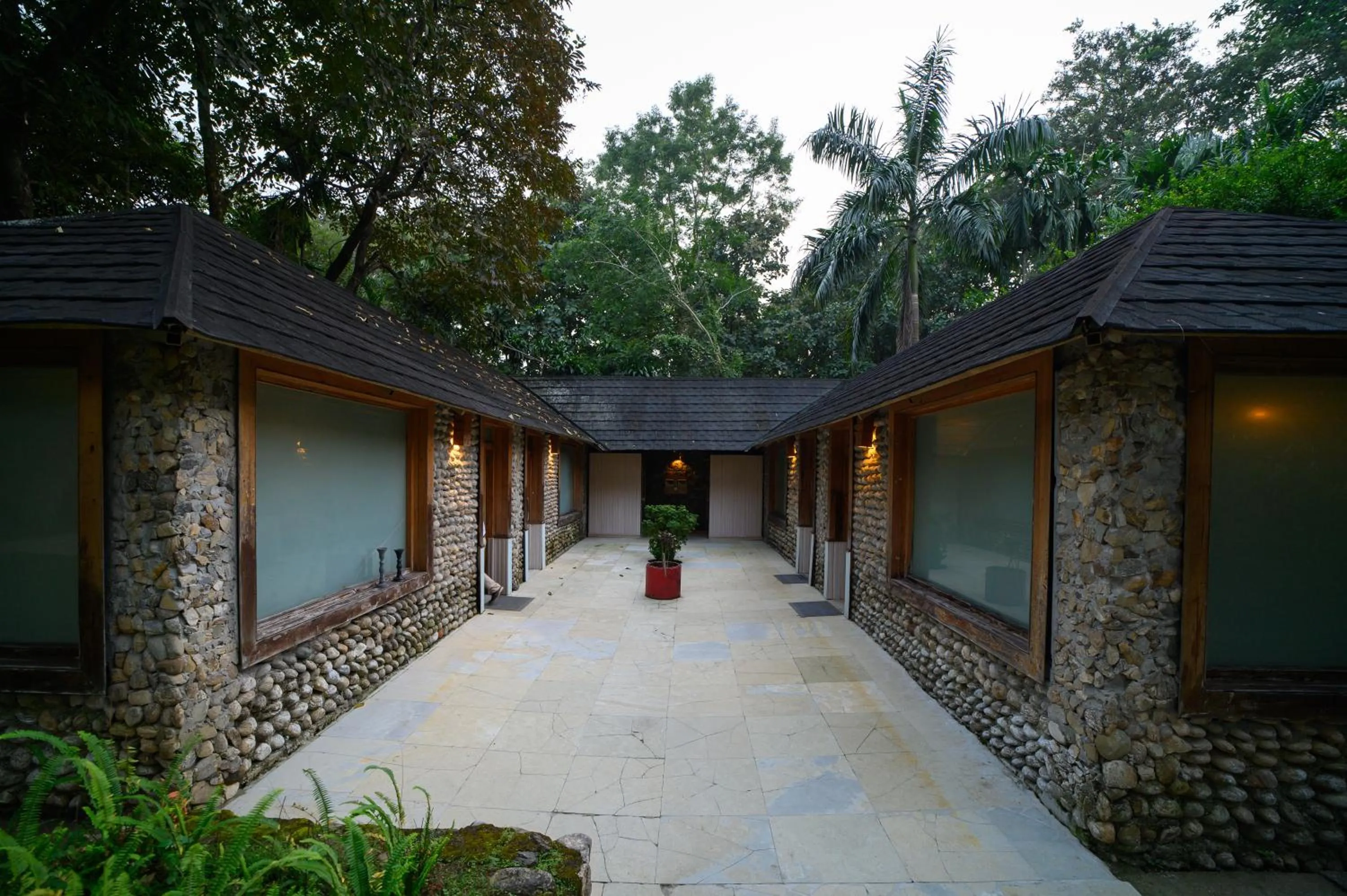 Spa and wellness centre/facilities in Sinclairs Retreat Dooars, Chalsa