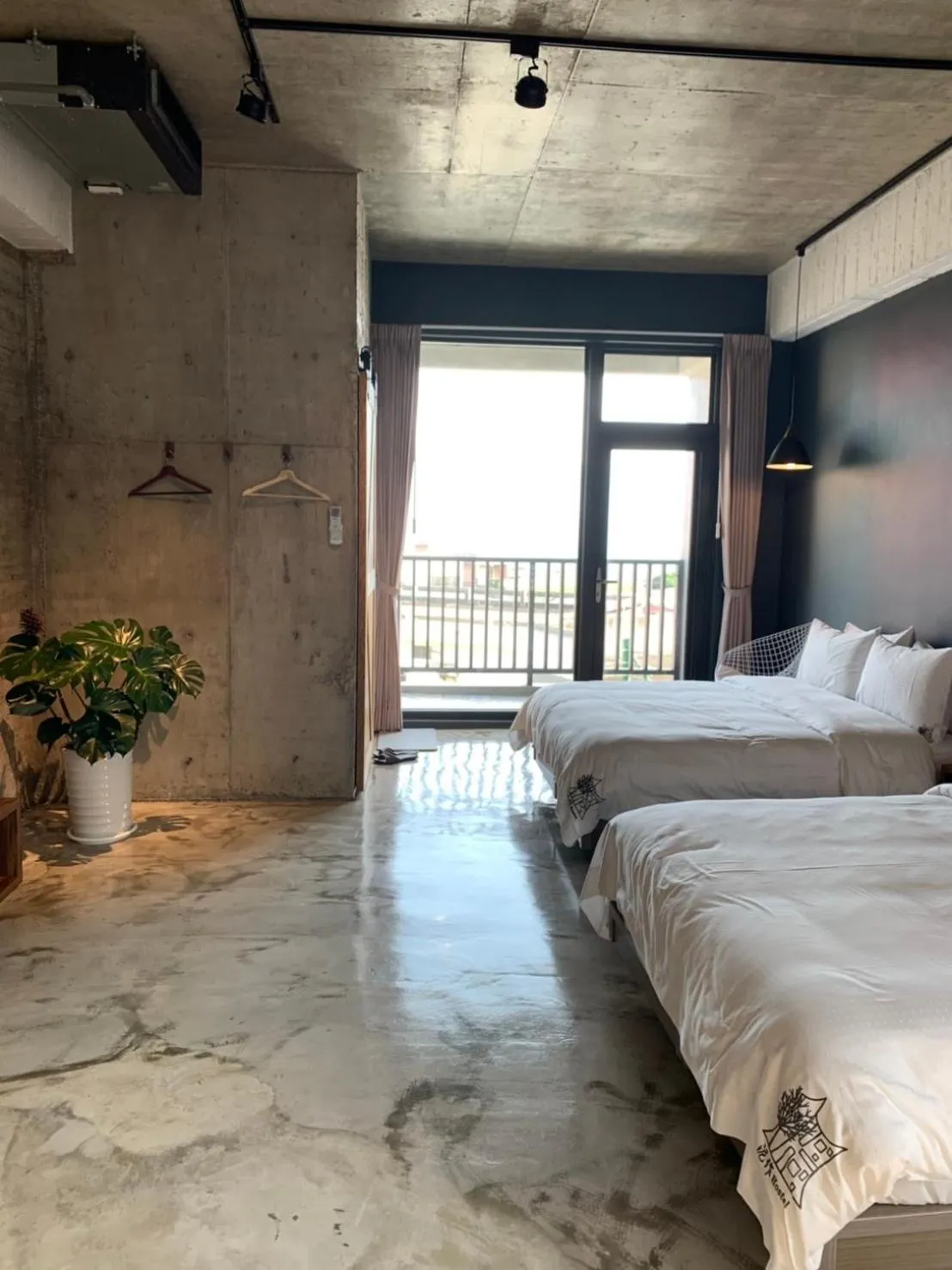 Bed in Come Sit Hostel