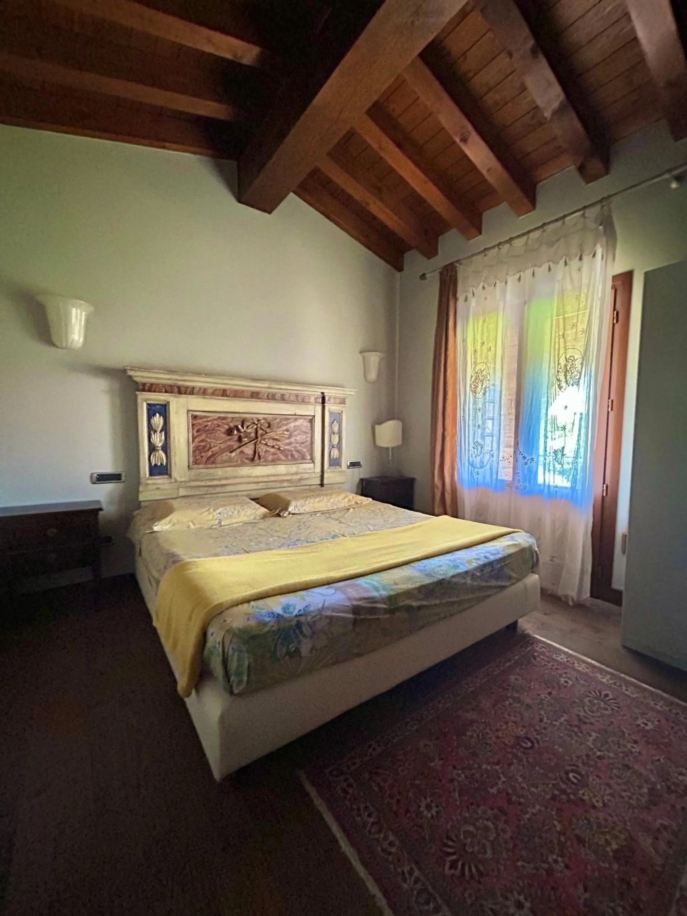Quadruple Room with Private Bathroom in Damabianca