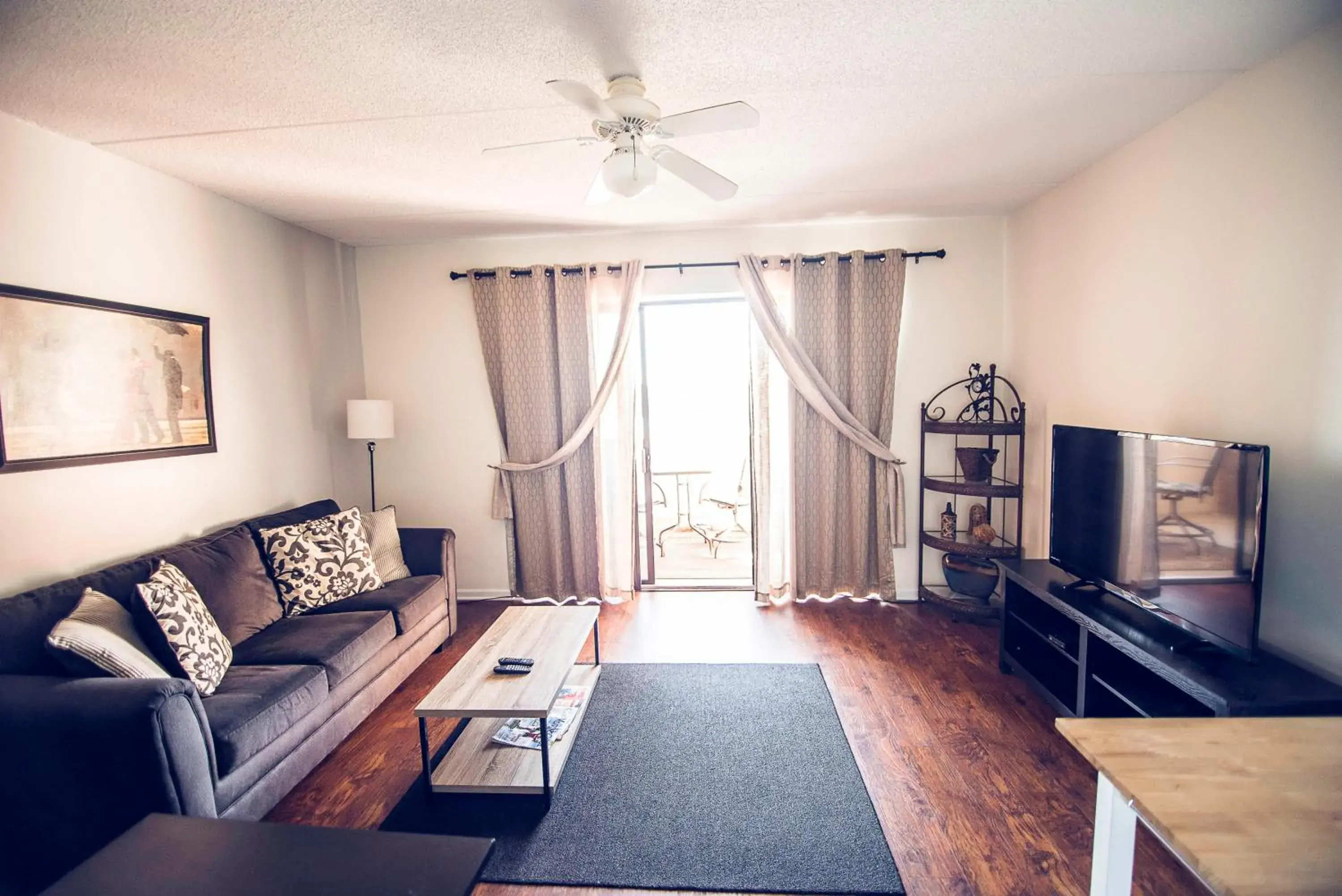 One-Bedroom Apartment in Water Street Retreats 03 One-Bedroom Apartment in Water Street Retreats 03