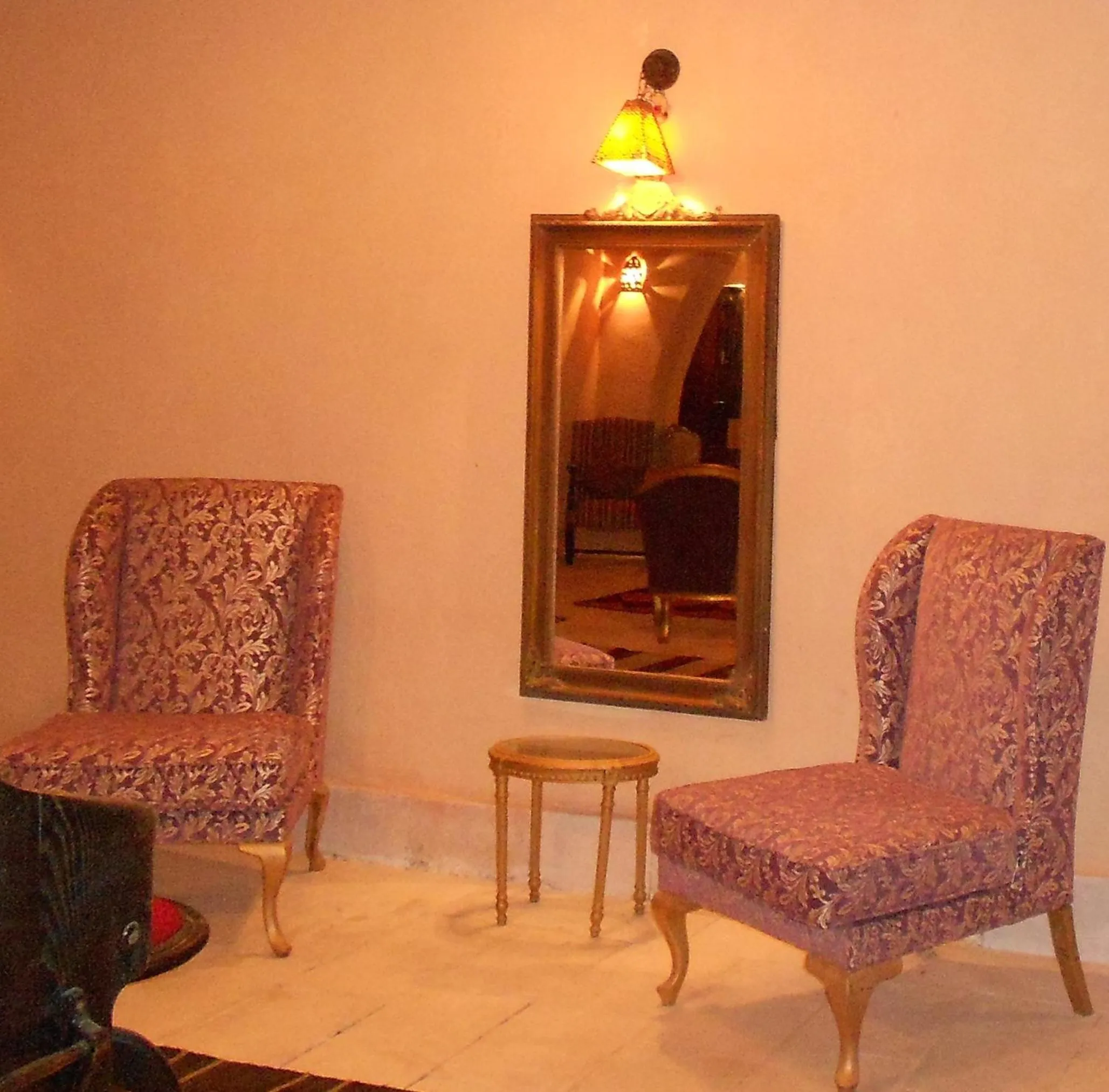 Communal lounge/ TV room in Shanda Lodge Desert Resort