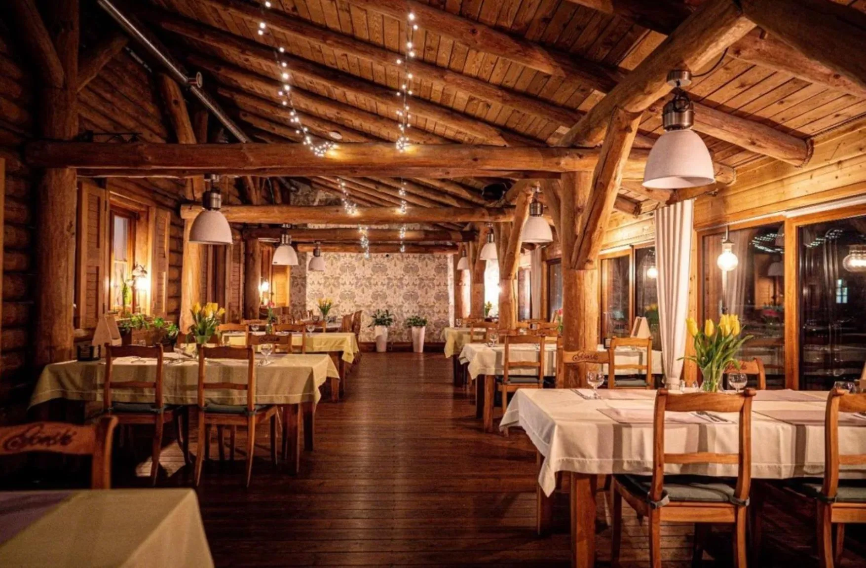 Restaurant/places to eat in Hotel Górski