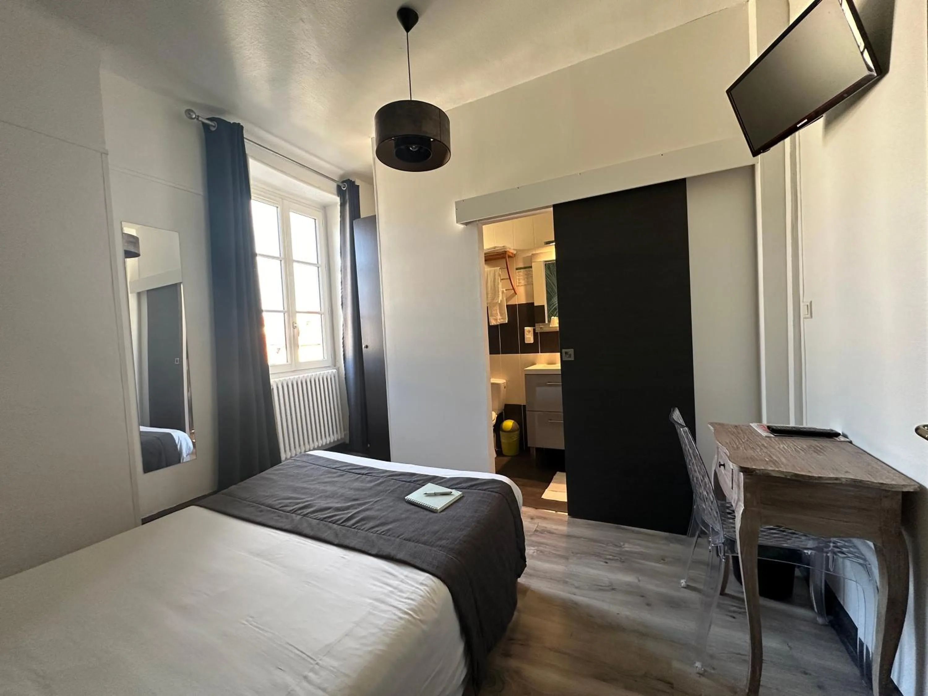 Bed in Hôtel Parc Mazon-Biarritz