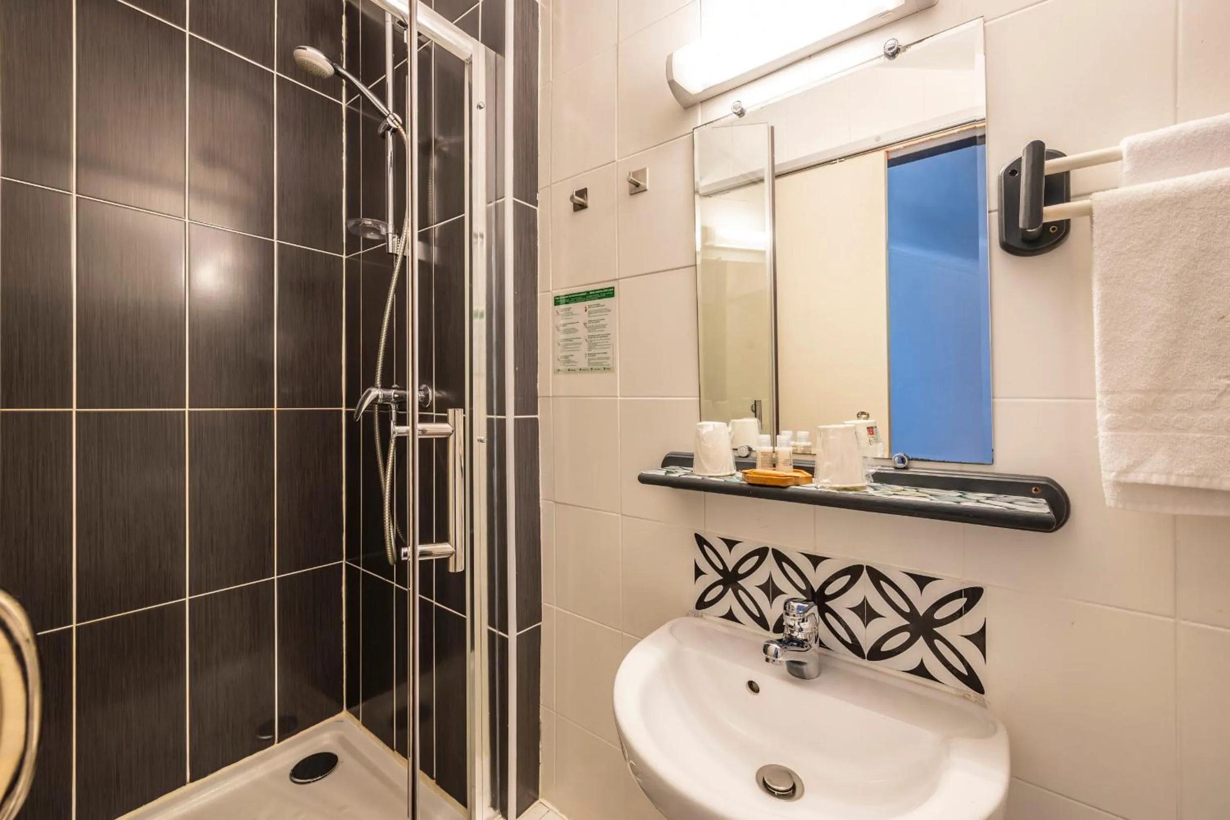 Bed in Hôtel Parc Mazon-Biarritz