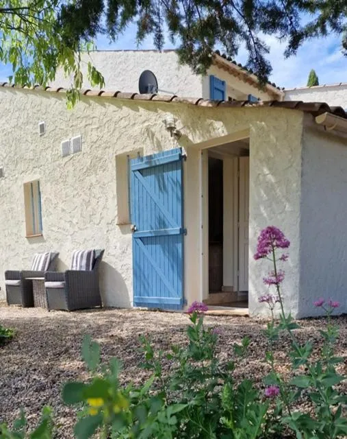 Property building in L' Esmerand