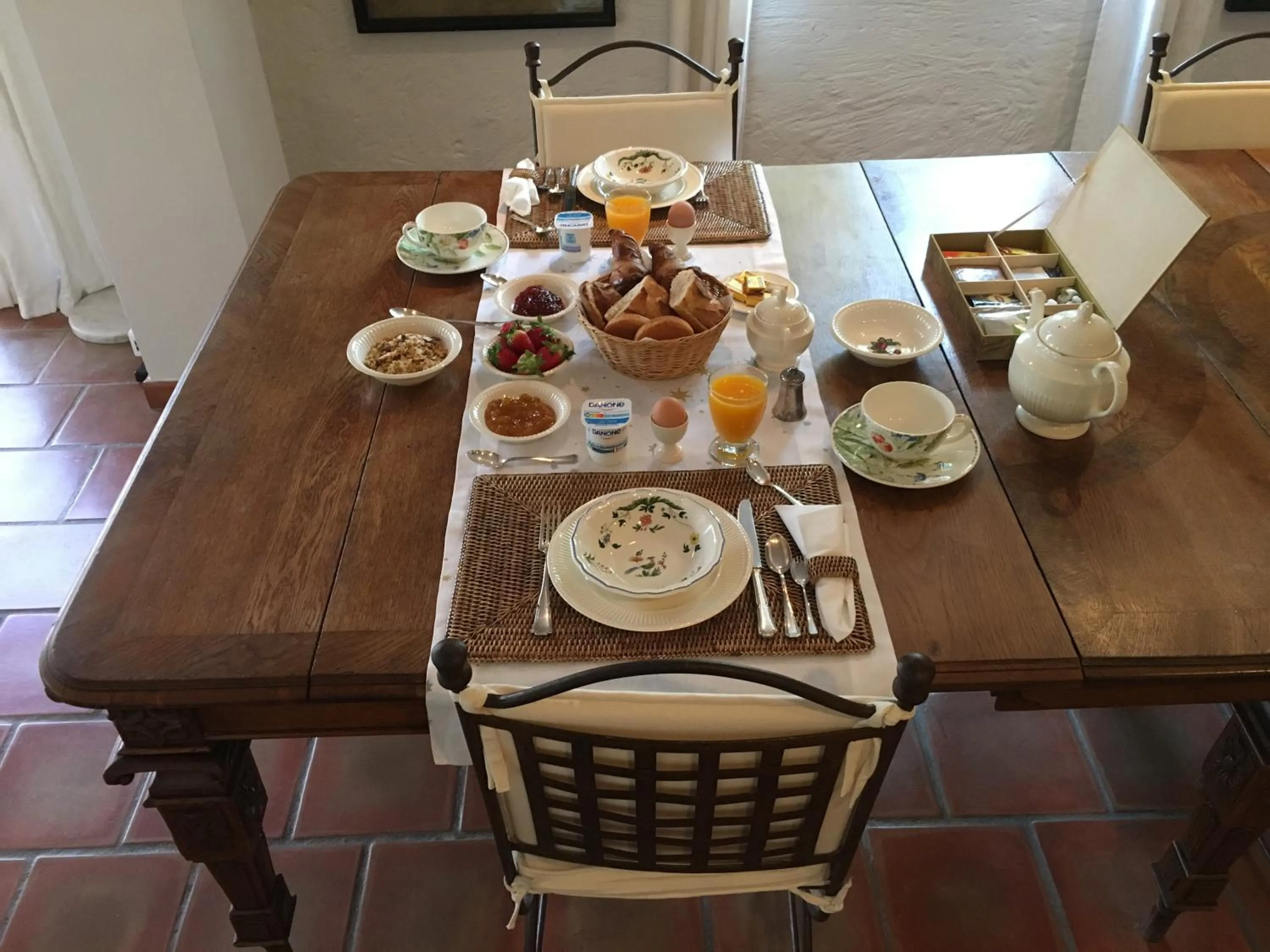 Dining area in L' Esmerand