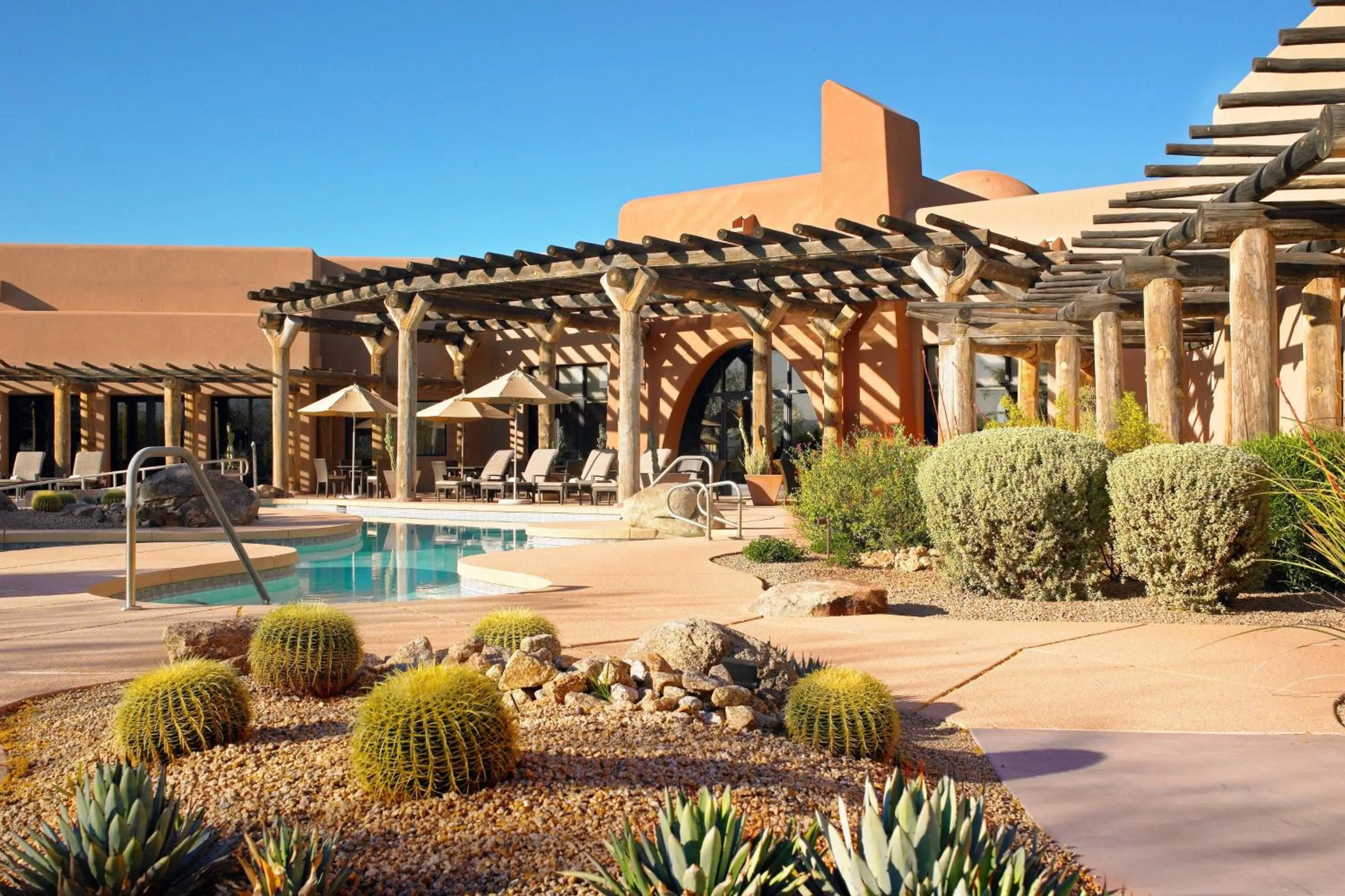 Property building in Sheraton Grand at Wild Horse Pass