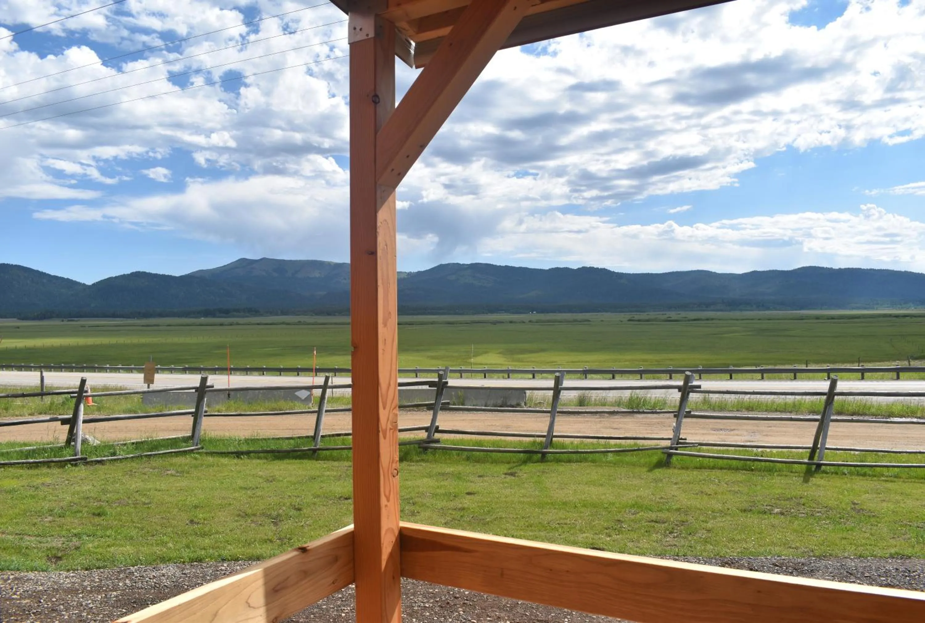 Mountain view in Drift Lodge