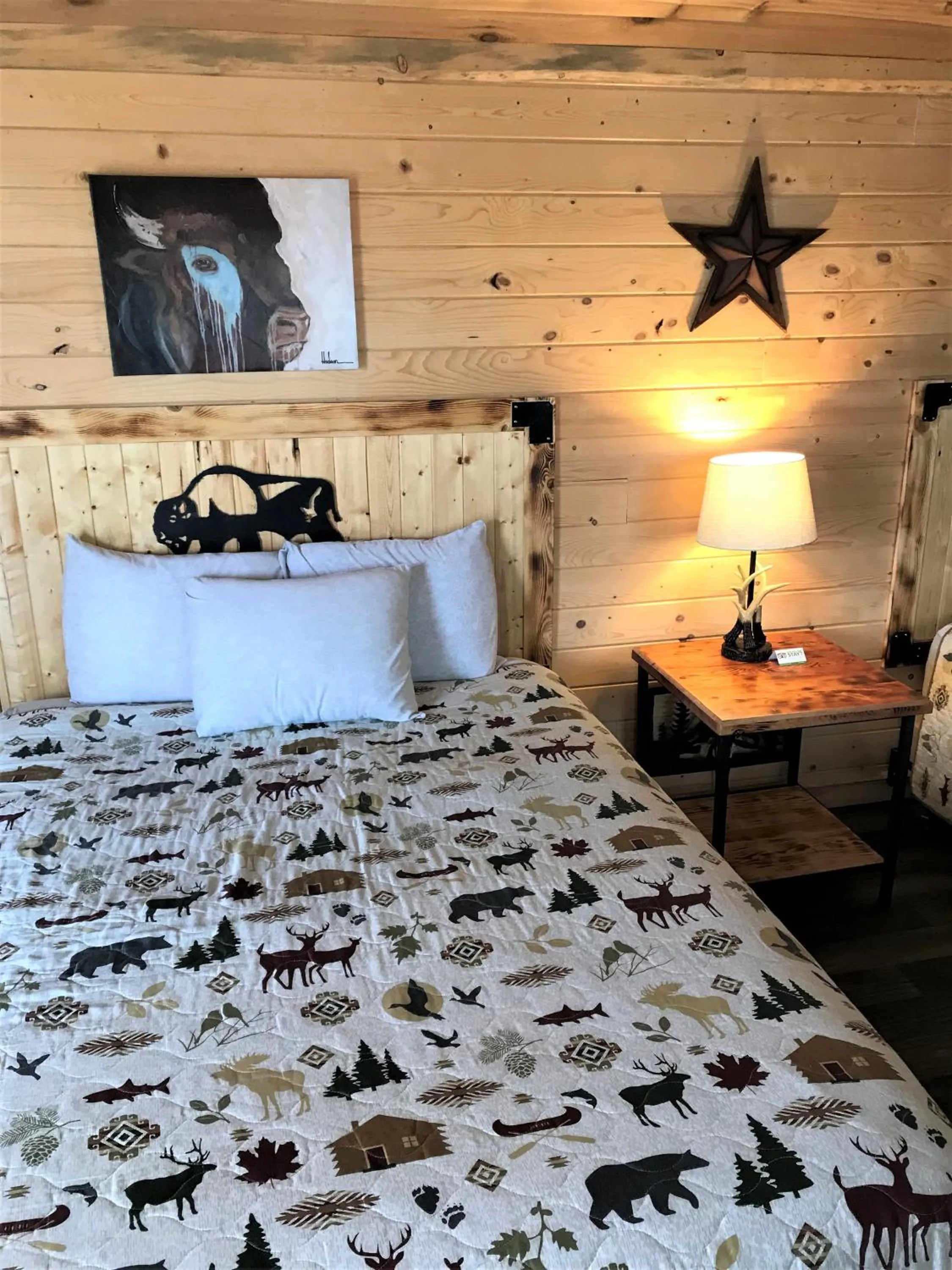 Bed in Drift Lodge