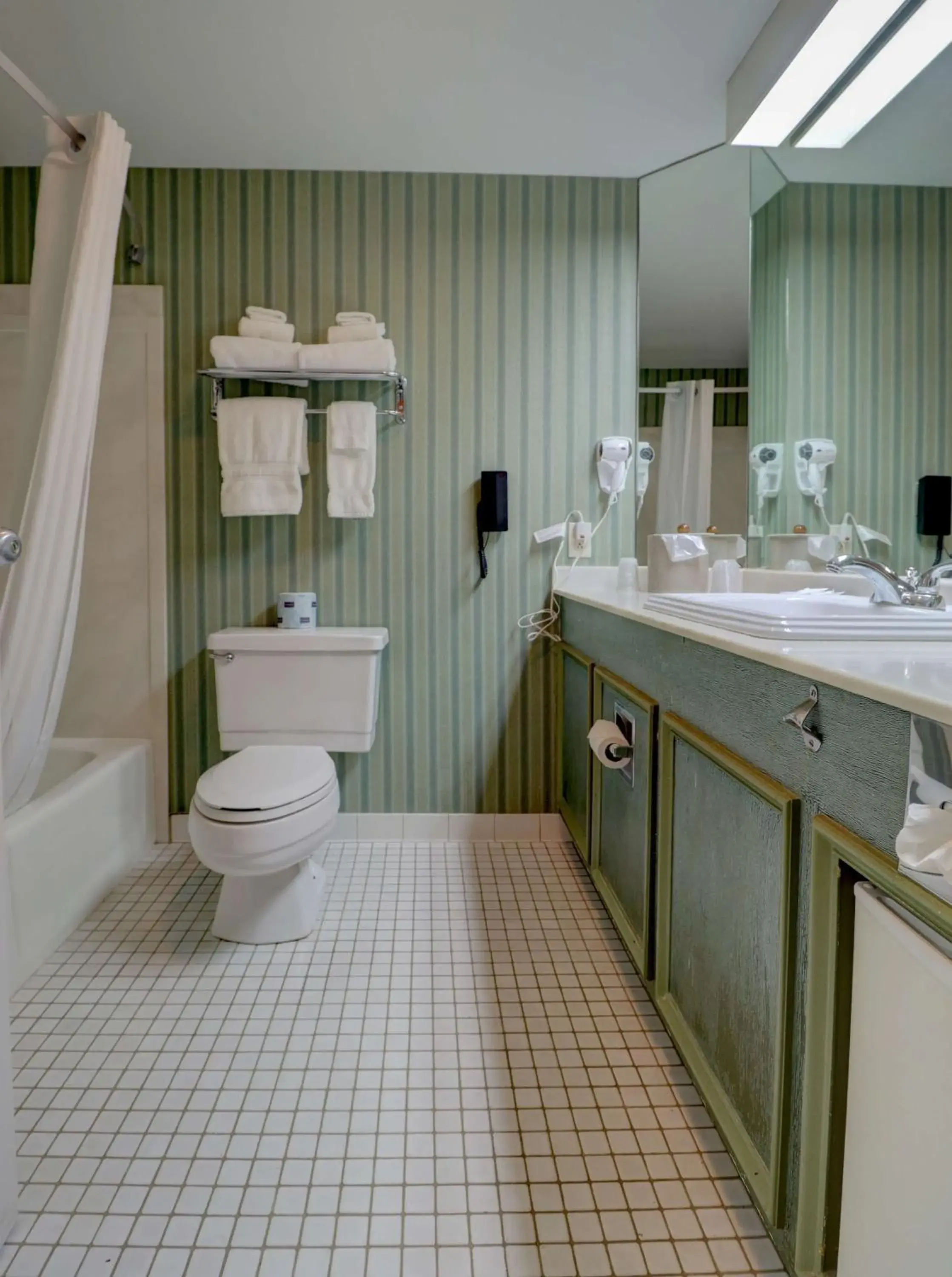 Premium 2 Queens in Senator Inn & Spa Premium 2 Queens in Senator Inn & Spa