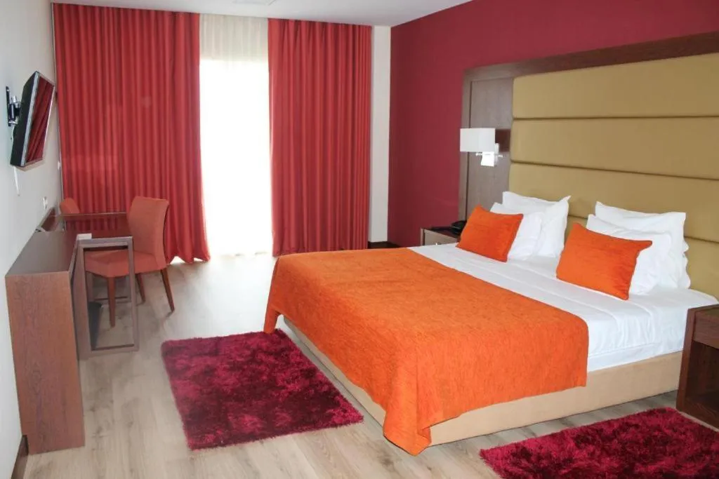 Bed in Palace Hotel & Spa Termas de São Tiago