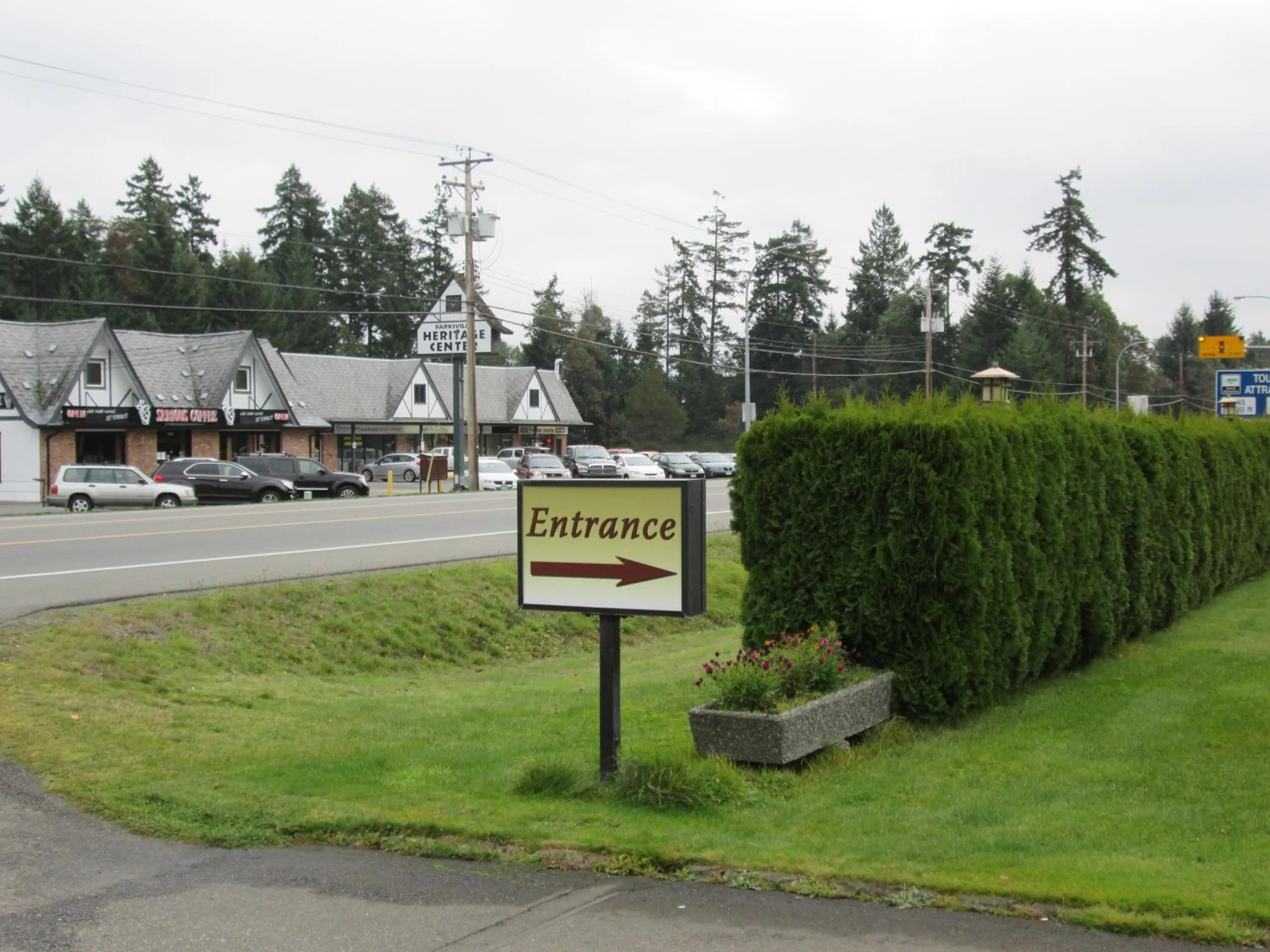 Facade/entrance in Arbutus Grove Motel