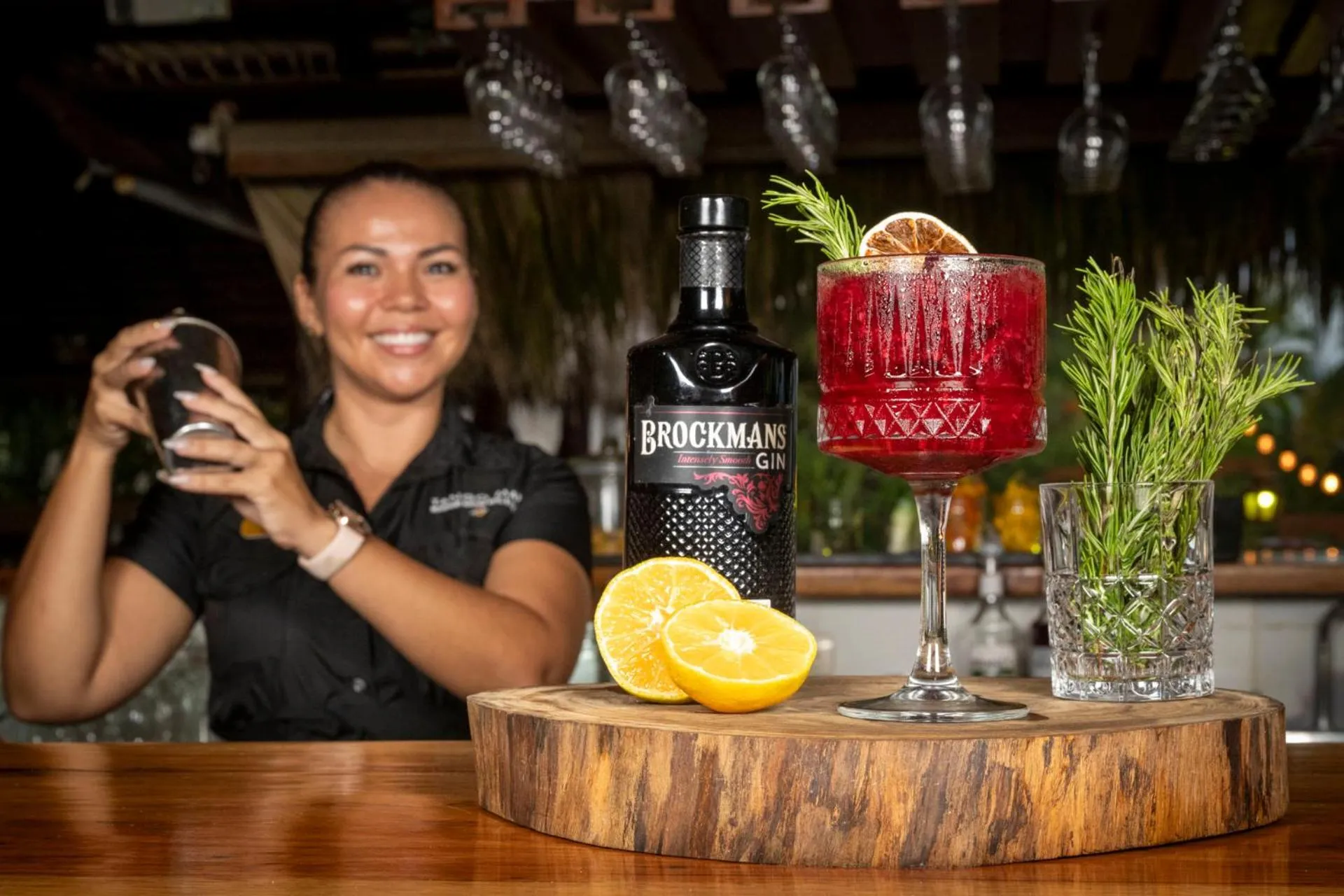 Restaurant/places to eat in Tango Mar Beachfront Boutique Hotel & Villas