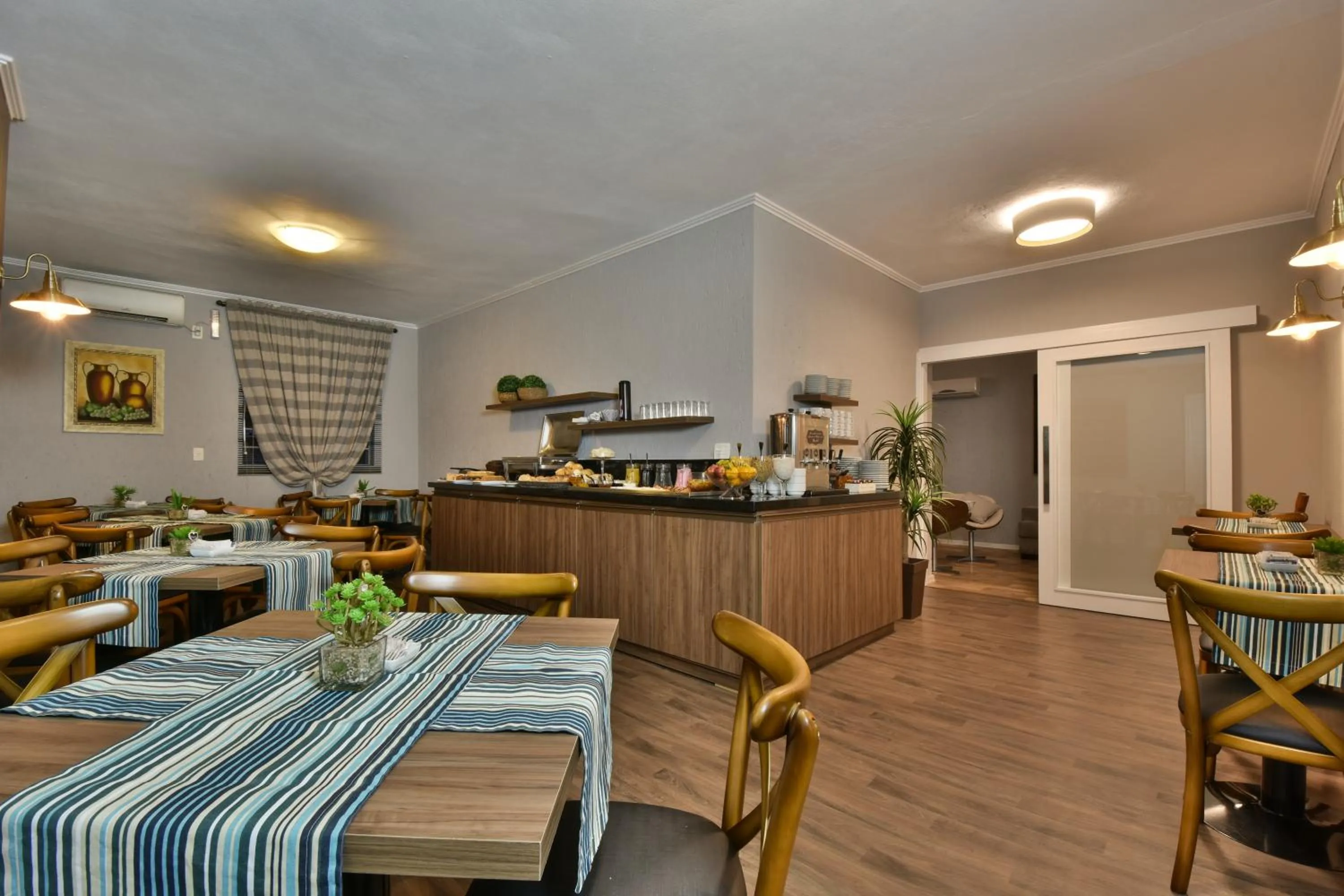 Continental breakfast in Pousada Solar Viena