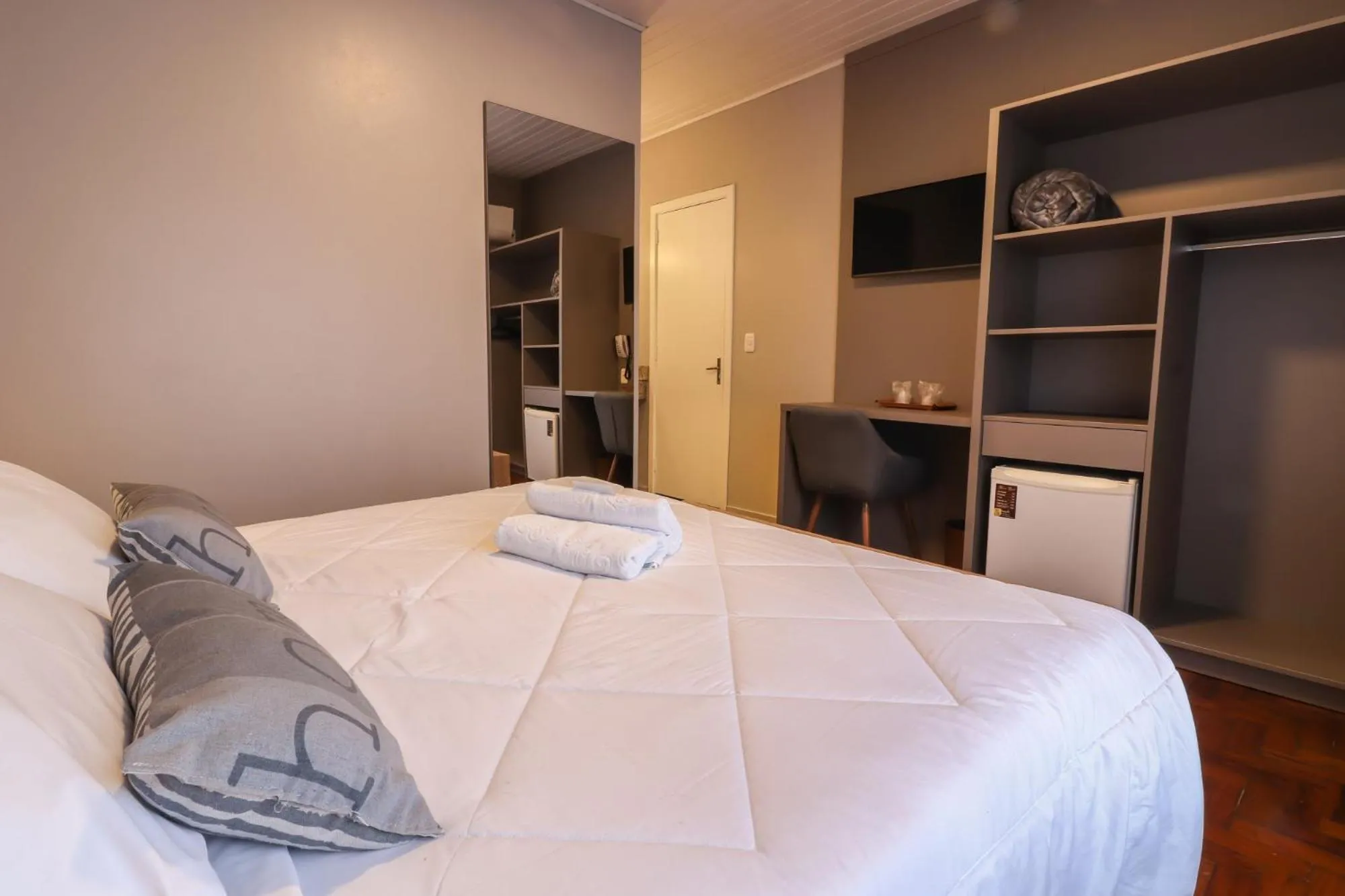 Bedroom, Bed in Pousada Solar Viena