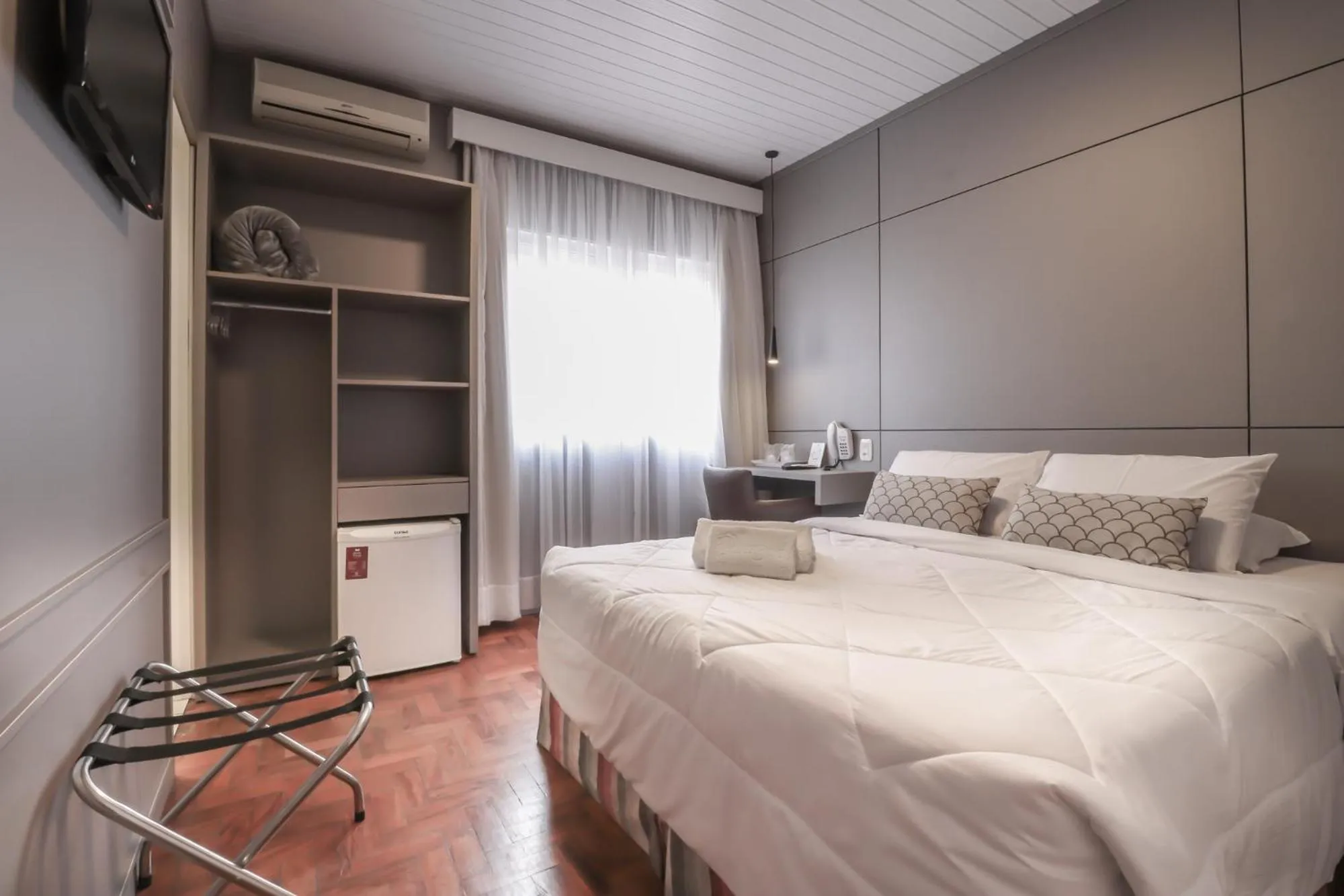 Bedroom, Bed in Pousada Solar Viena