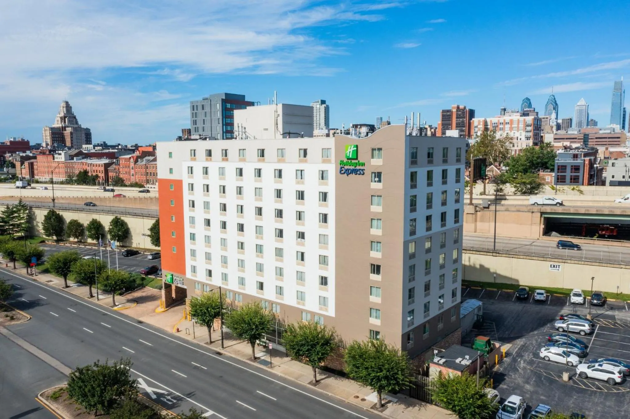 Property building in Holiday Inn Express Philadelphia Penn's Landing by IHG